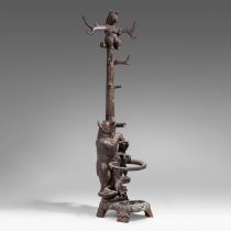 A 'Black Forest' carved wood bear coat and umbrella stand, H 194 cm