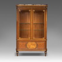 A fine Louis XVI style display cabinet, signed Guilliame Grohe (1808-1885), Paris, H 202 - W 133 - D