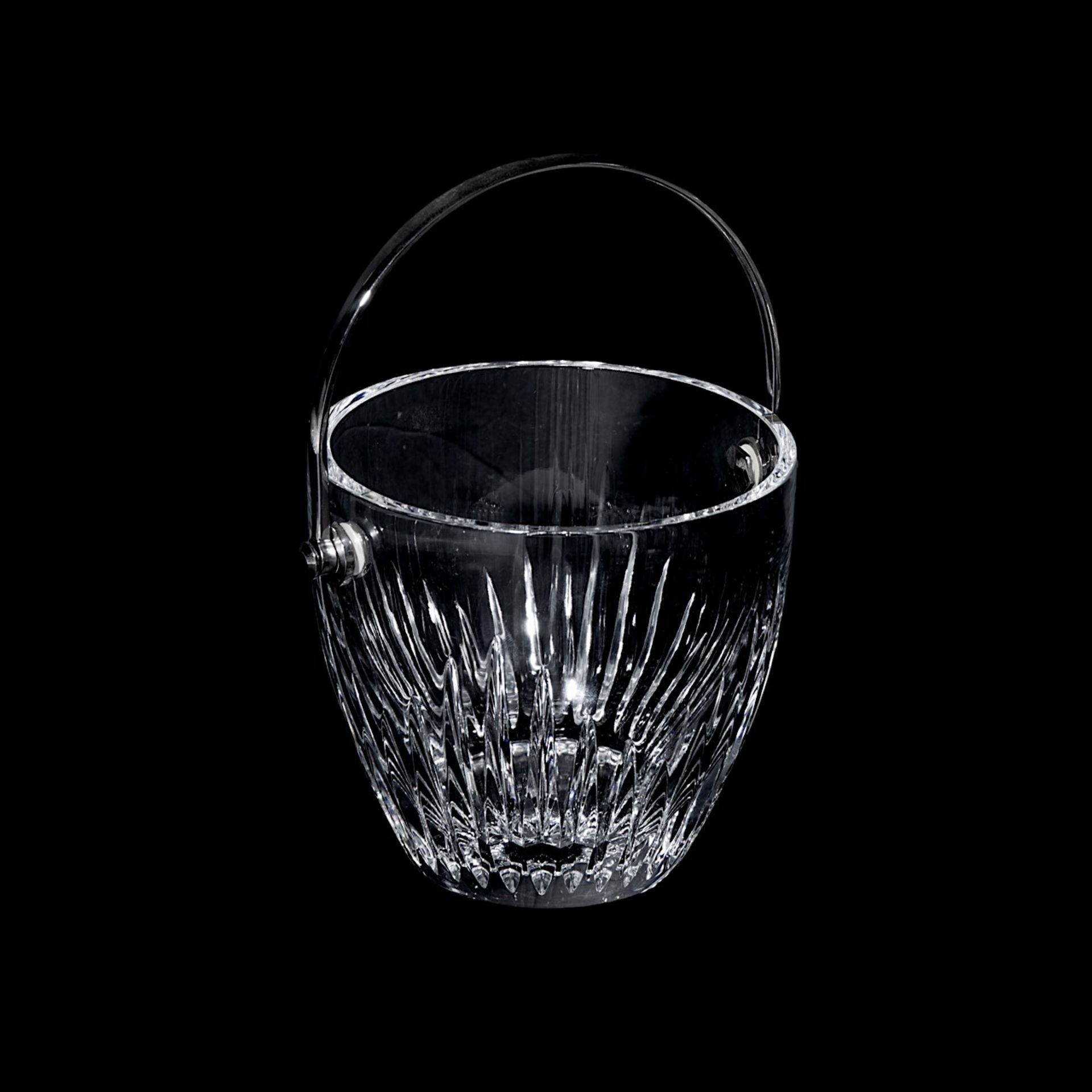 A rare Baccarat crystal Jupiter Pattern stemware service, Baccarat, France (82 pcs) - Image 12 of 13