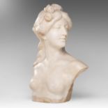 Jef Lambeaux (1852-1908), the bust of a nude Flora, Carrara marble, H 50 cm