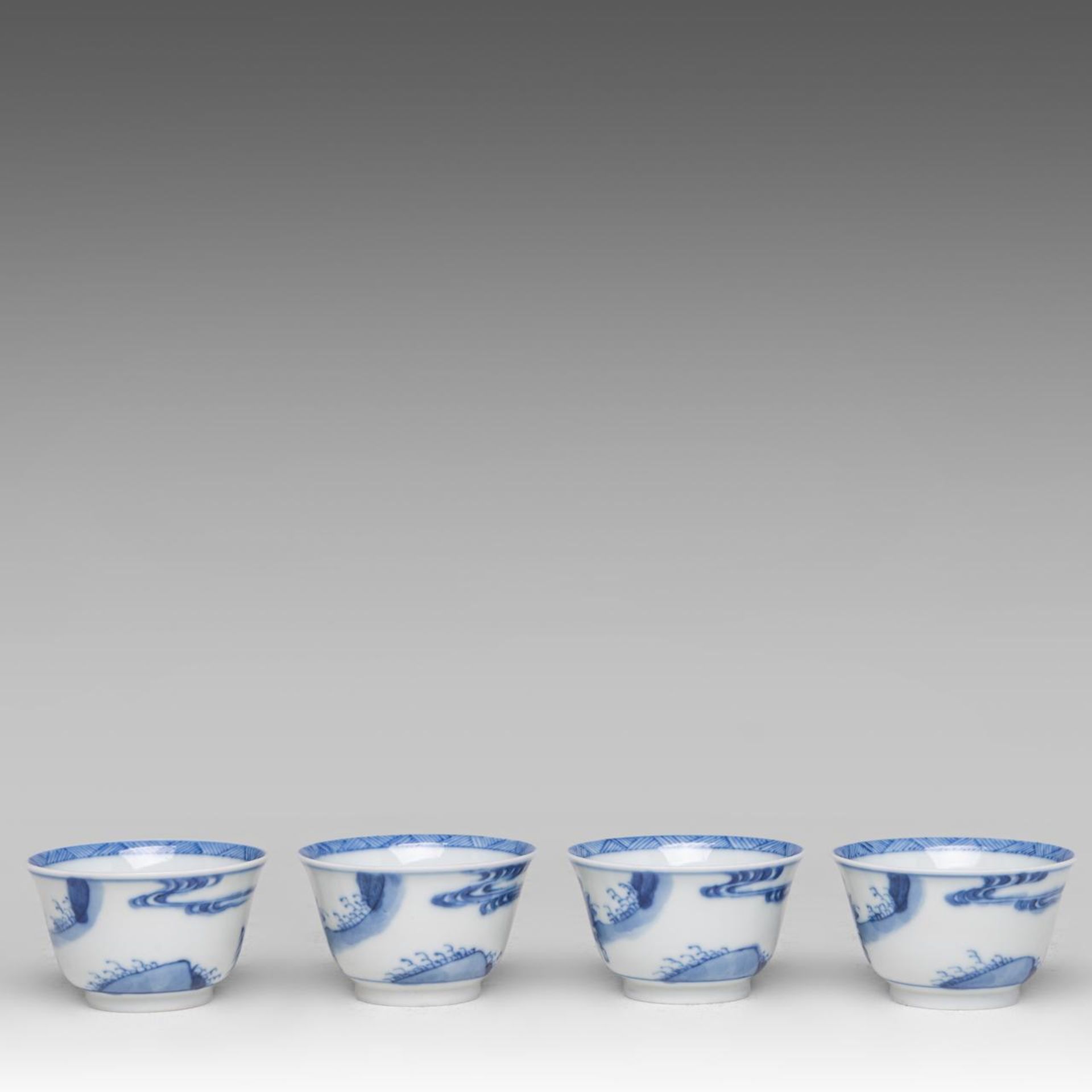 Four Chinese blue and white 'Fisherman' tea cups, H 3,8 - dia 6 cm - Bild 2 aus 6