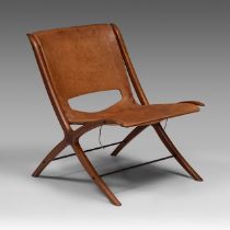 An elegant Danish design model FH-6135 X-chair by Hvidt & Mdialgaard for Fritz Hansen, cognac leathe