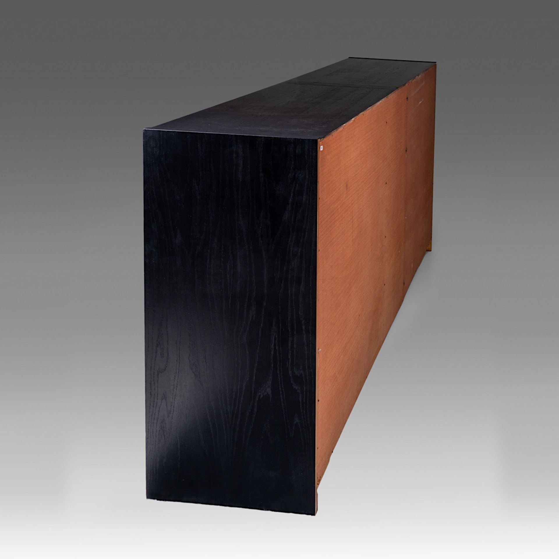 A large design black stained oak De Coene Brutalist sideboard, H 107,5 - W 259 - D 45,5 cm - Image 4 of 10