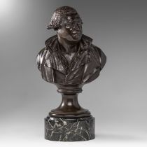 The bust of presumingly George Washington, patinated bronze on a vert de mer marble base, H 42 cm (t