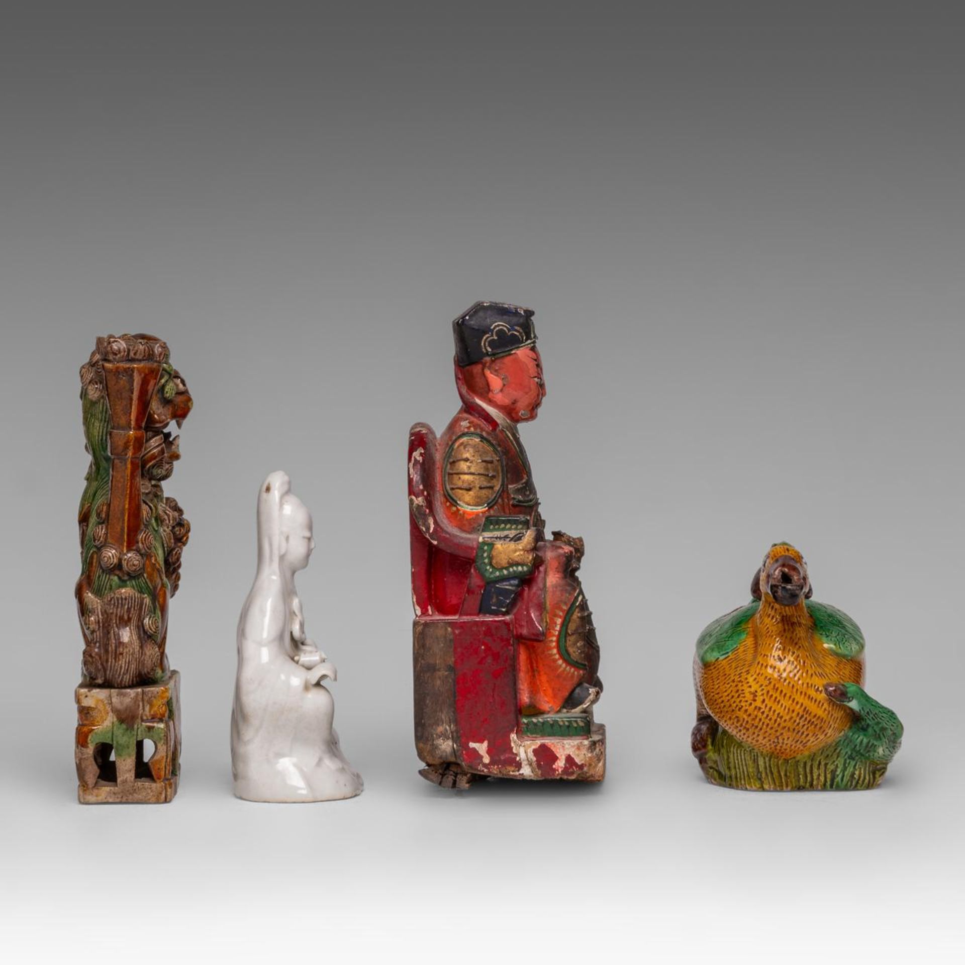 A small collection of Chinese altar ware, Kangxi - Republic period, tallest H 22 cm - Image 5 of 7