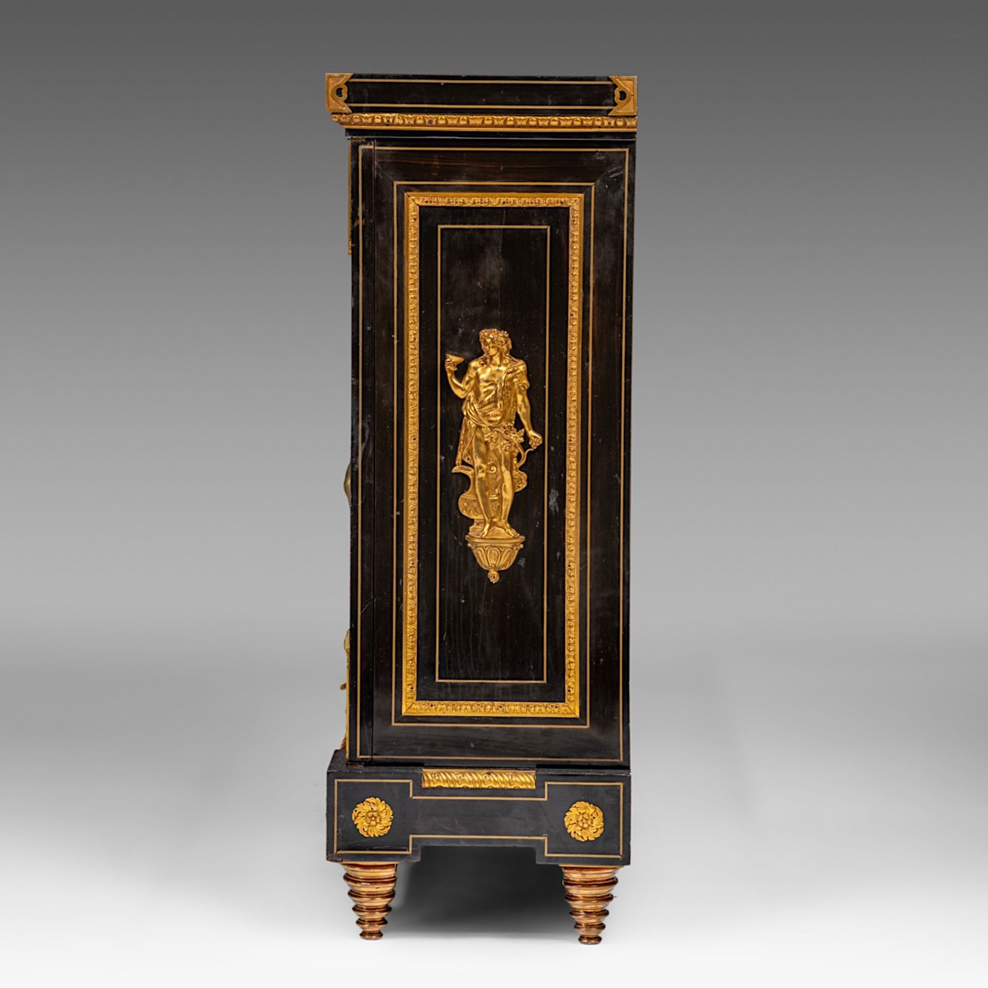 An exceptional Regence style Boulle work cabinet with gilt bronze mounts, signed Mathieu Befort The - Image 3 of 6