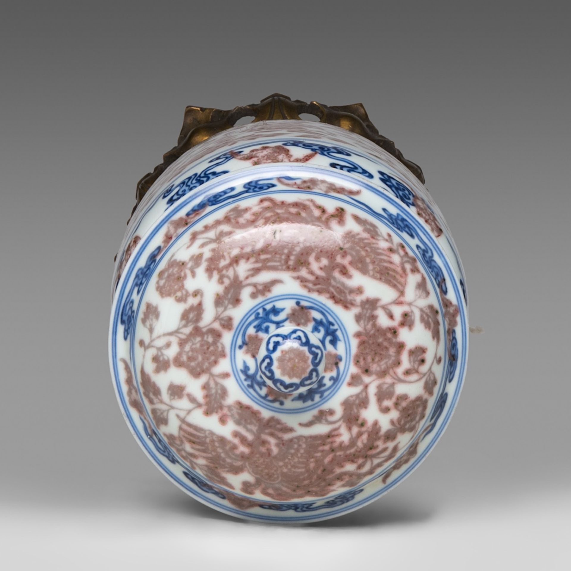 A Chinese copper-red and underglaze blue 'Phoenixes amongst Peonies' albarello lantern vase, with a - Image 5 of 6