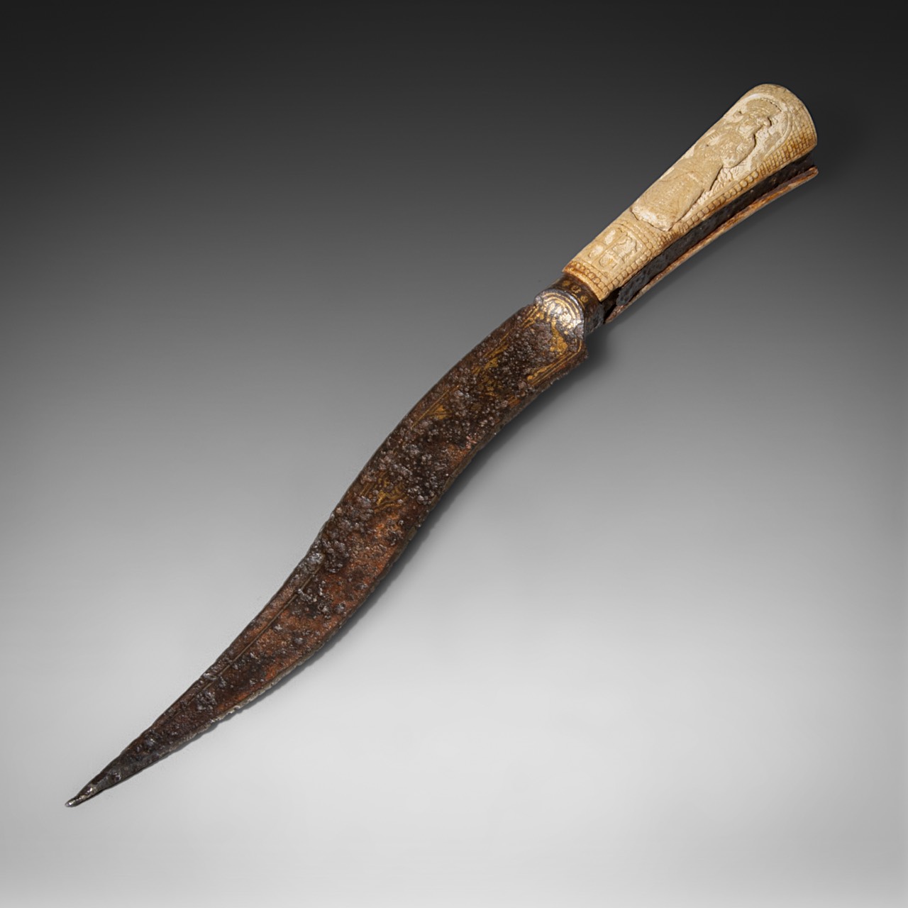 A rare, probably Byzantine dagger with a relief-cut bone handle, 12th/13thC, total L 36 cm - Image 4 of 10