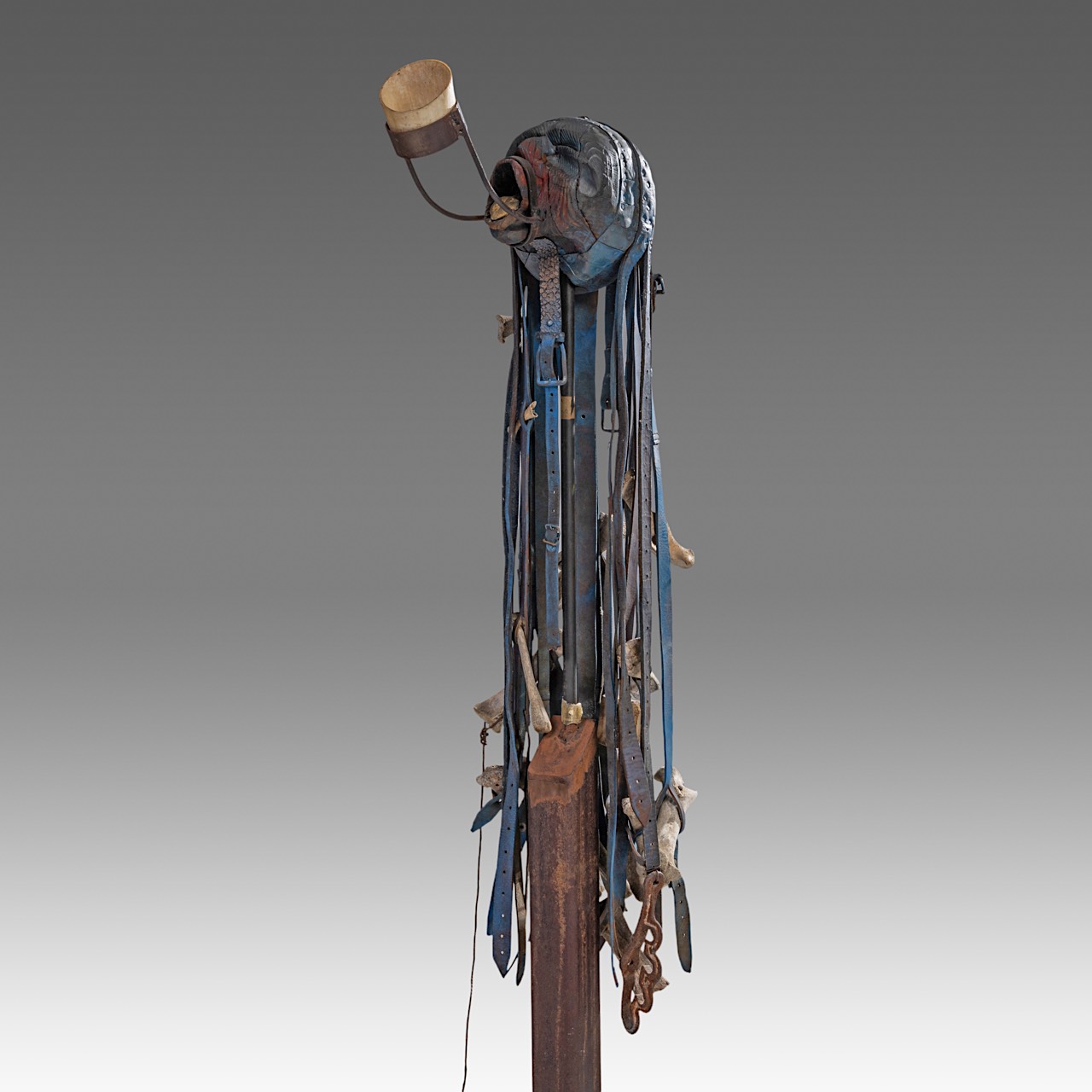 Dre Peeters (1948*-2007), 'Los Otros', set of eight sculptures, mixed media, H cm (tallest) - Image 9 of 42