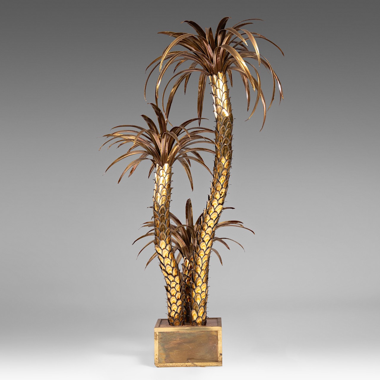 A vintage Maison Jansen gilt brass palm tree lamp 170 cm. (66.9 in.) - Image 5 of 10
