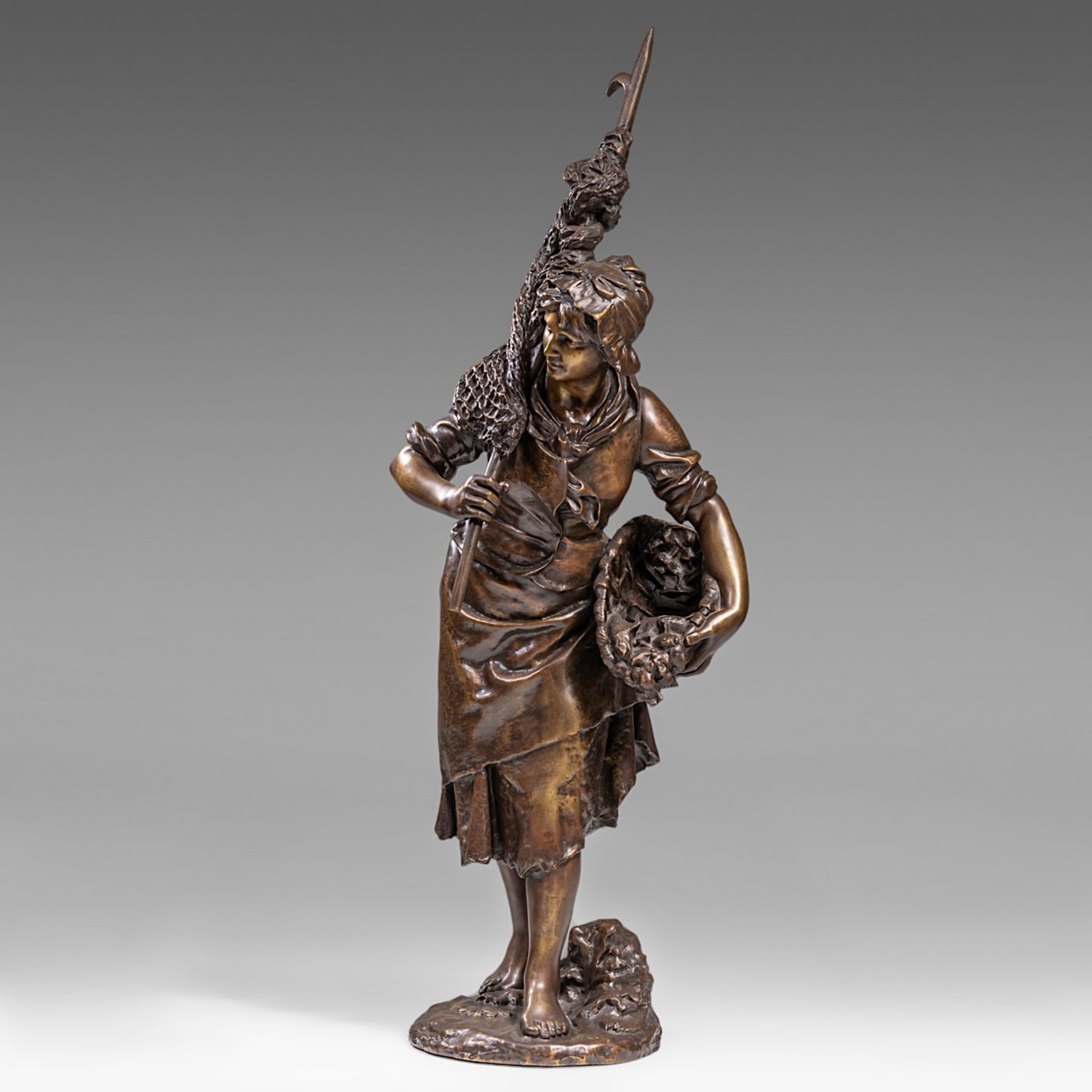 Henryk II Kossowski (1855-1921), 'Le retour de la peche', patinated bronze, H 105 cm