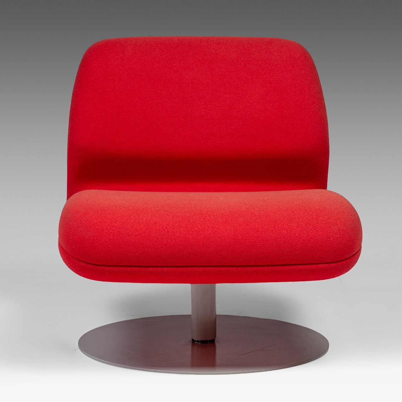 An 'Attitude' chair by Morten Voss for Fritz Hansen, Danmark, 2005, H 70 - W 65 cm - Image 6 of 10