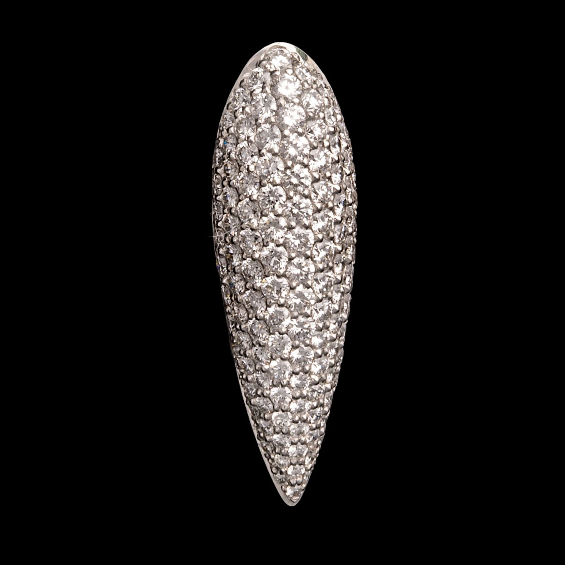 A de Grisogono Galuchat (stringray) chagreen, 18ct white gold and black and white diamonds choker ne - Bild 8 aus 9