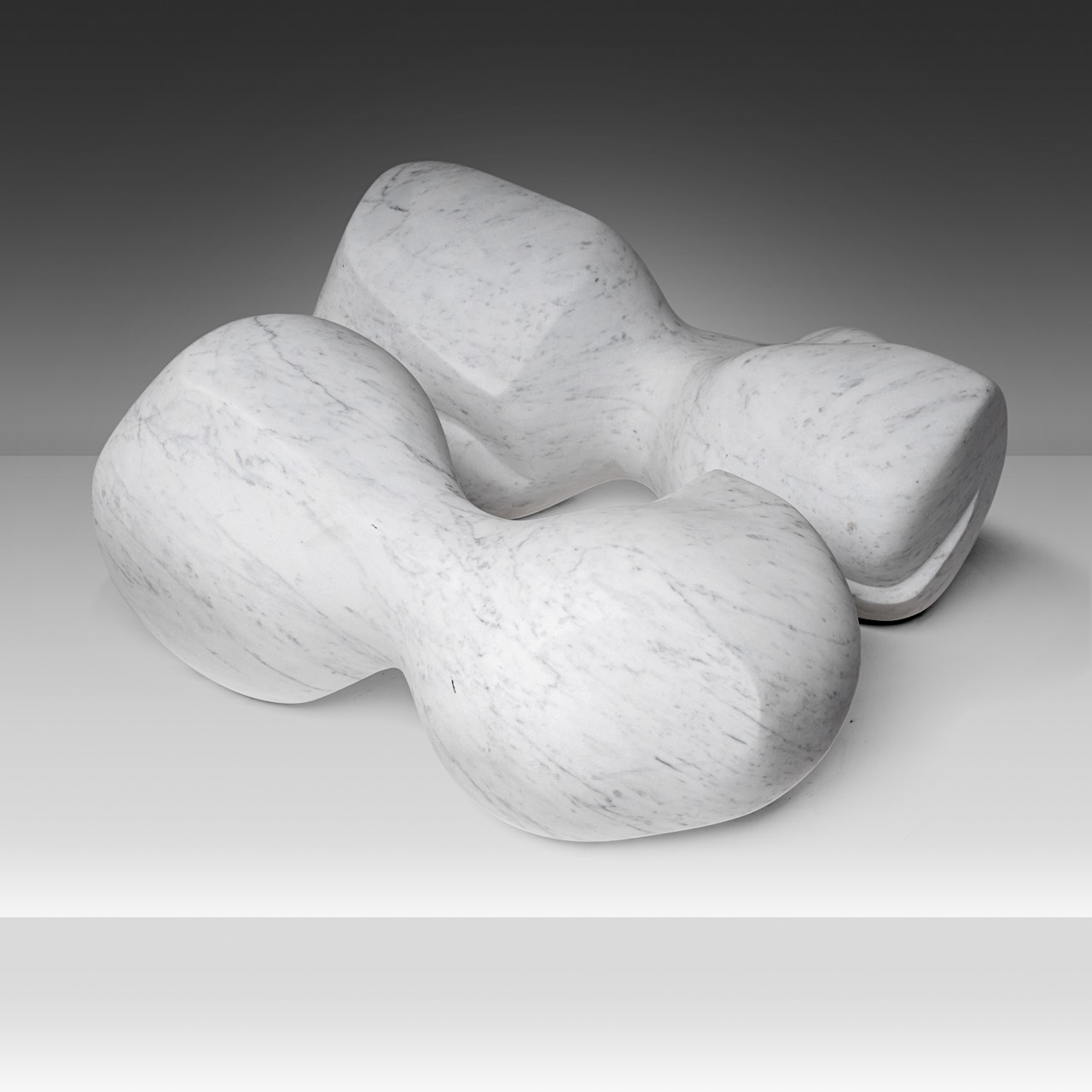 Pol Spilliaert (1935-2023), 'Embryo, geboorte', Carrara marble, 42 x 22 x 20 cm. (16.5 x 8.6 x 7.8 i - Image 10 of 11