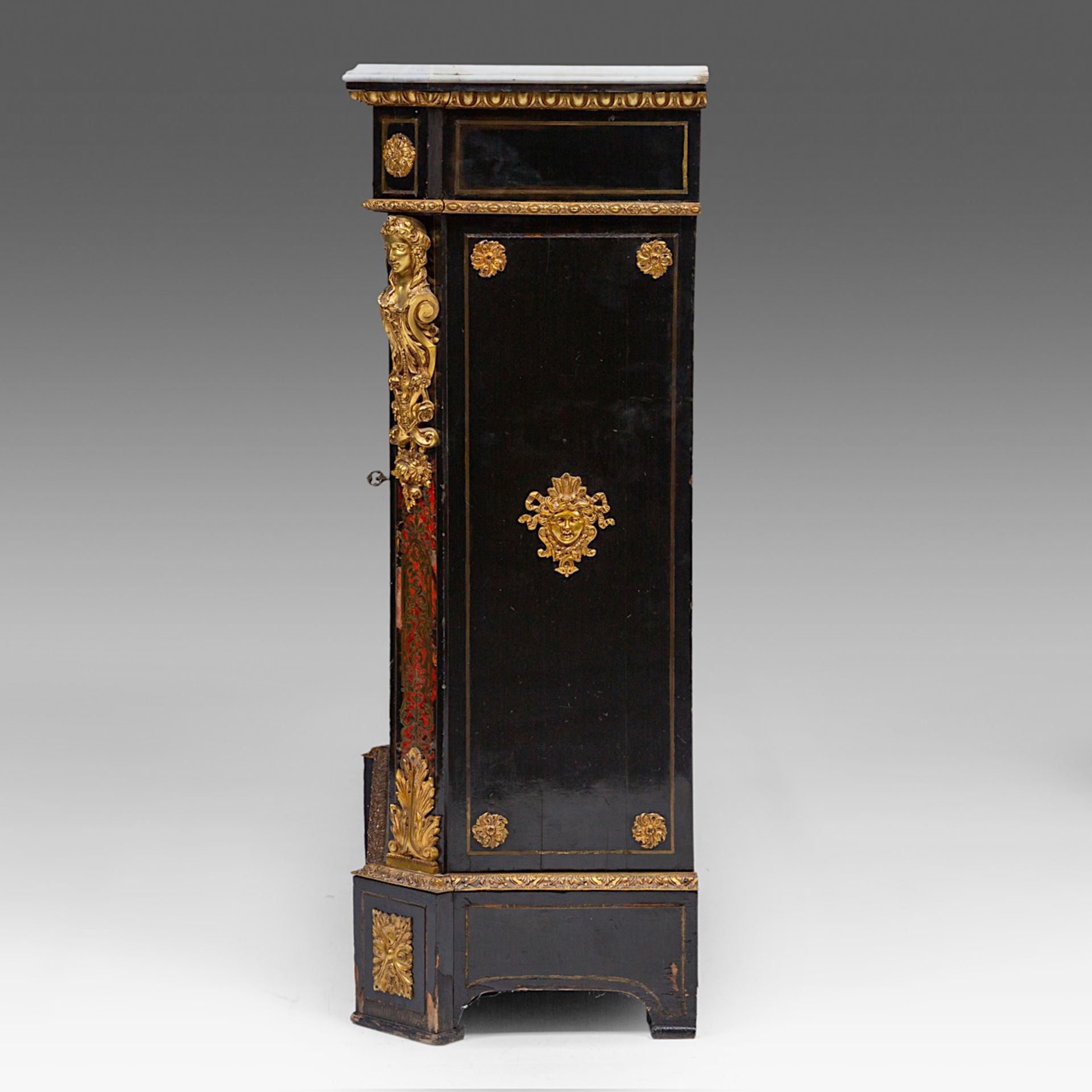 A Napoleon III (1852-1870) Boulle work display cabinet with gilt bronze mounts and marble top, H 112 - Bild 5 aus 6