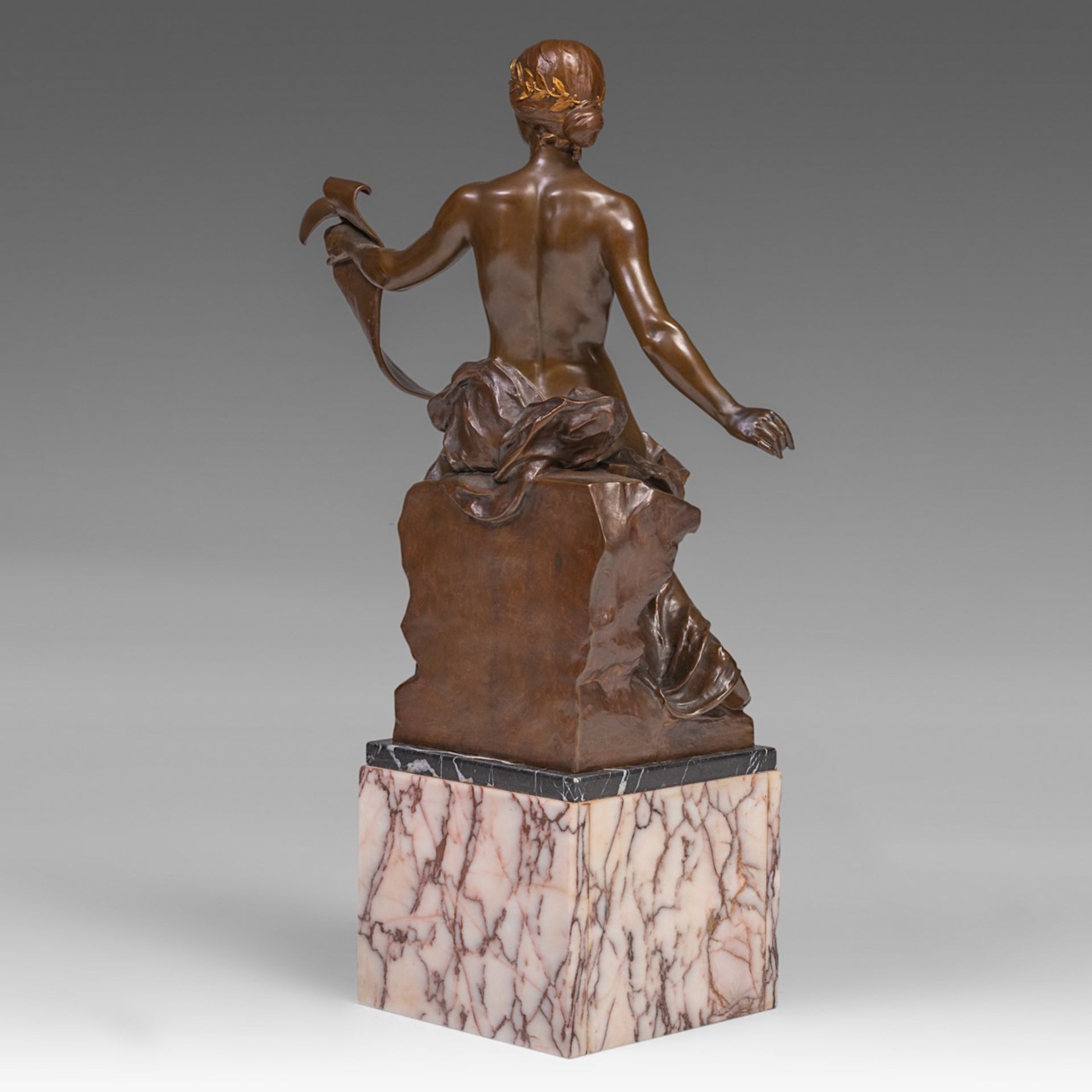 Georges Bareau (1866-1931), 'Allegory of History', patined and gilt bronze, casted by Barbedienne, H - Bild 6 aus 11