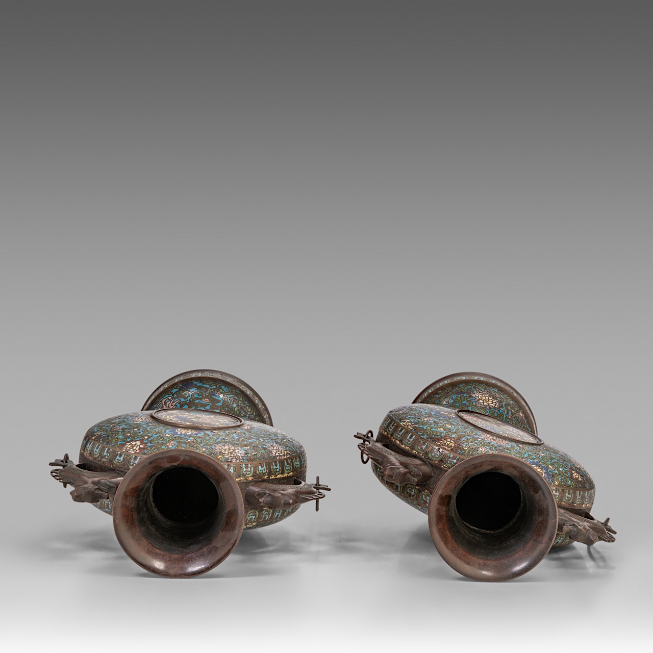 A pair of Japanese champleve enamelled bronze moonflask vases, late Meiji (1868-1912), H 50 cm - Image 5 of 11