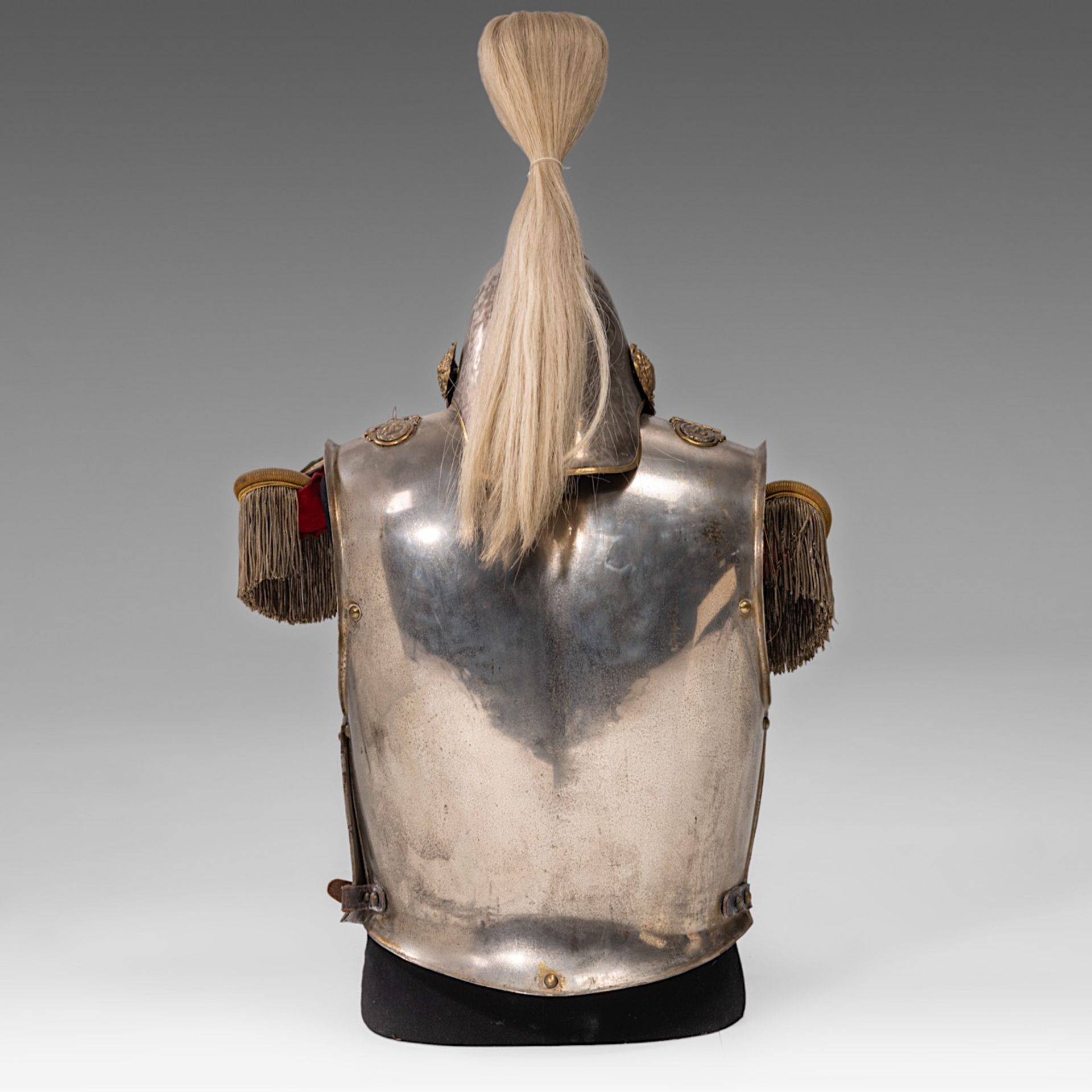 Cuirass and helmet of the Royal Horse Guards, metal and brass, Queen Victoria (1837-1901) - Image 5 of 8