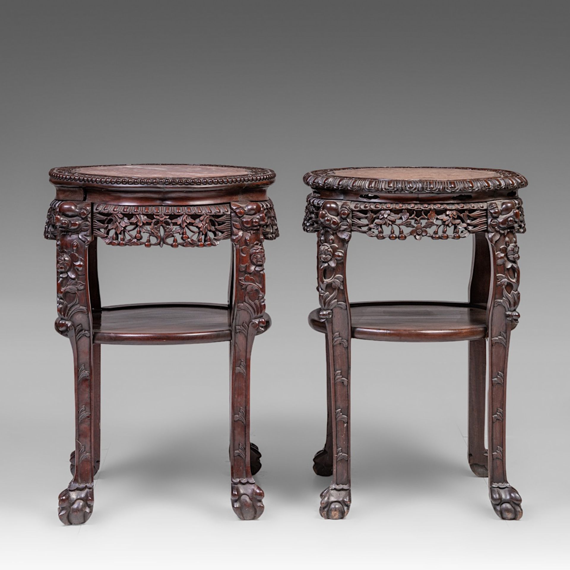 A small collection of four South Chinese carved hardwood bases, all with a marble top, late Qing, ta - Bild 5 aus 17