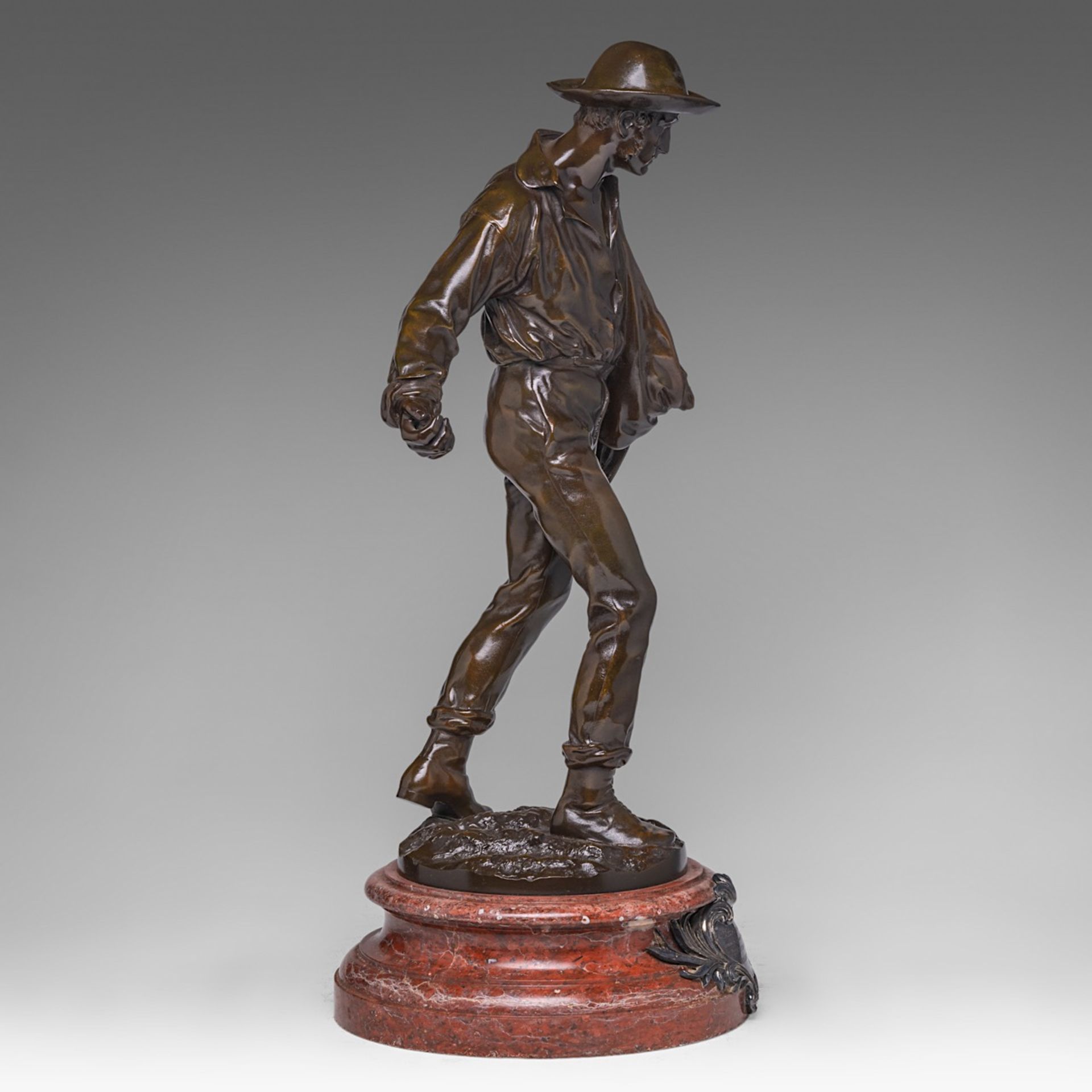 Emile Louis Truffot (1843-1896), the sower, patinated bronze on a marble base, H 64 cm (total) - Bild 5 aus 7