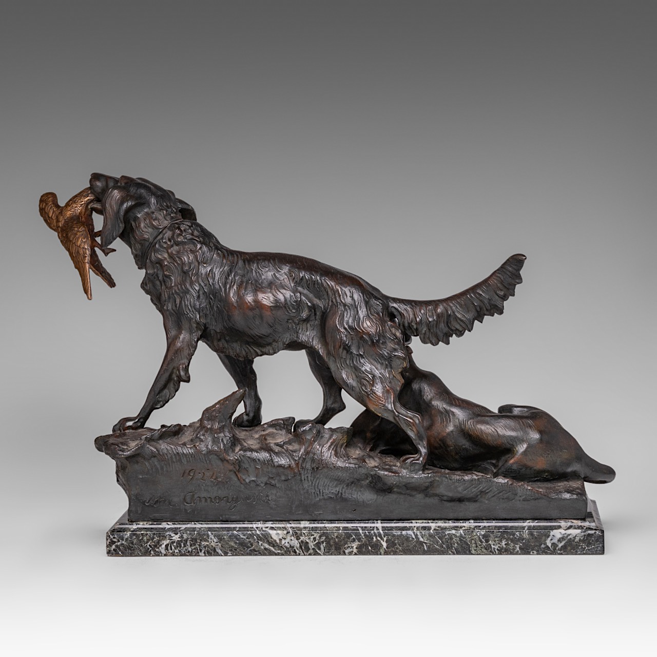 Antonio Amorgasti (1880-1942), two hunting dogs, dated 1924, dark patinated bronze, H 33 - W 60 cm - Image 5 of 9
