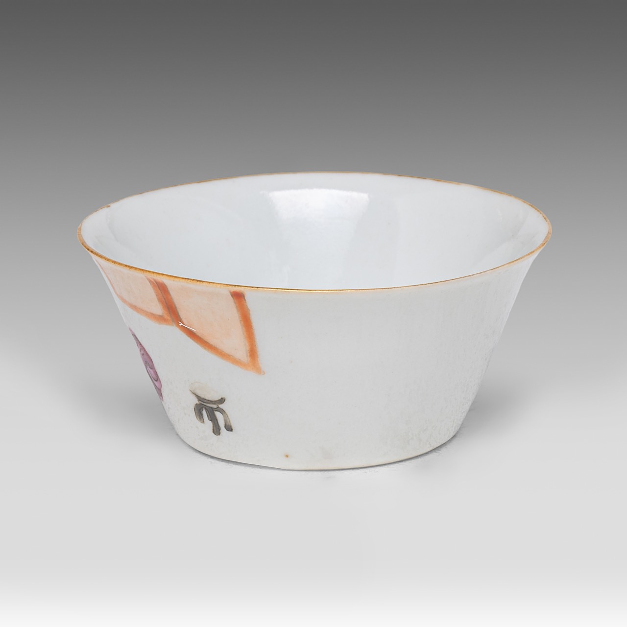 A rare Chinese famille rose 'Erotic Scene and Red Dates' cup, Xianfeng/Tongzhi period/ late 19thC, H - Image 3 of 8