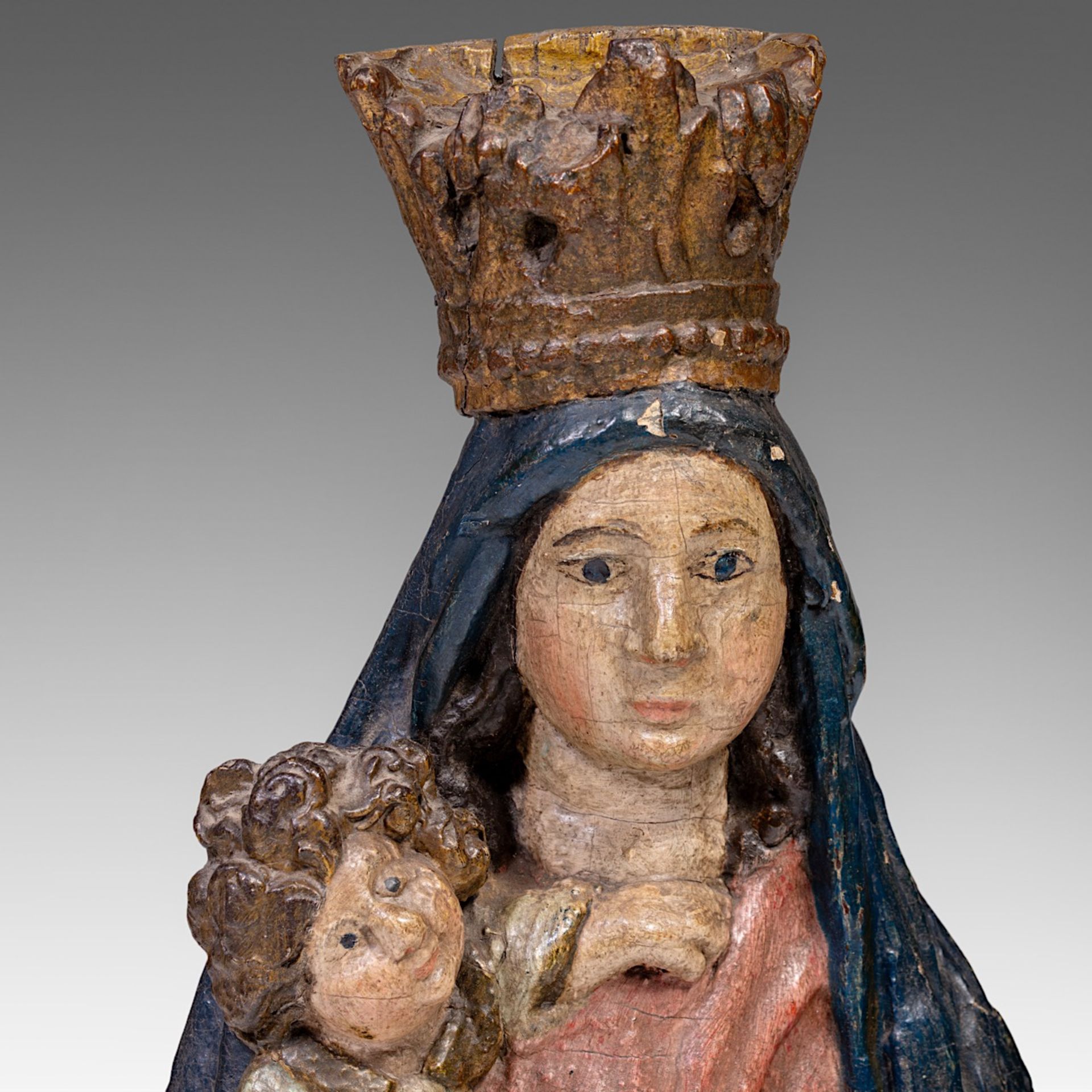 A polychrome wooden Madonna holding the Holy Child, 16thC, H 87 cm - Image 8 of 9
