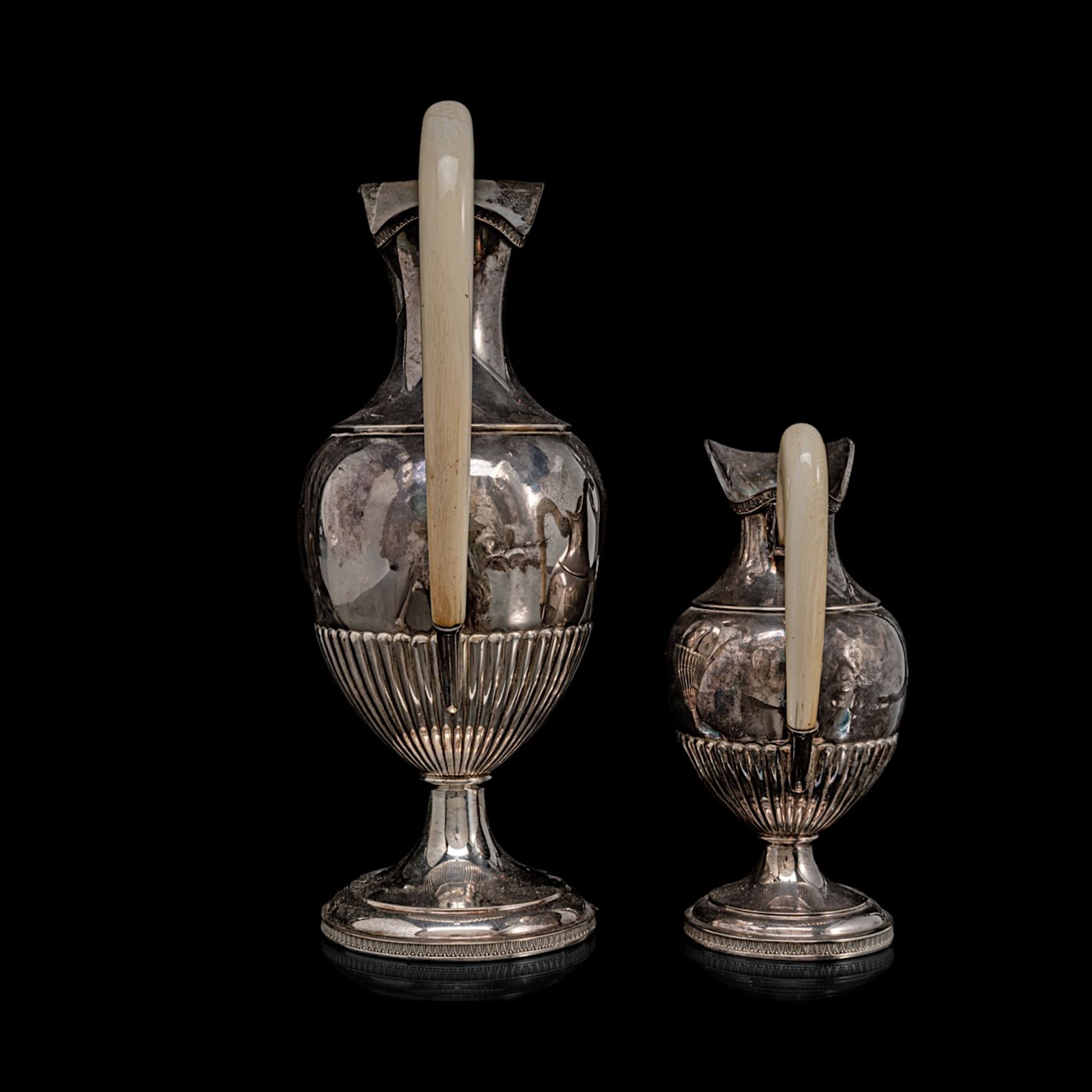 A 20thC neoclassical four-piece 835/000 silver tea and coffee set by Wolf-Zondervan, total weight: a - Image 10 of 16