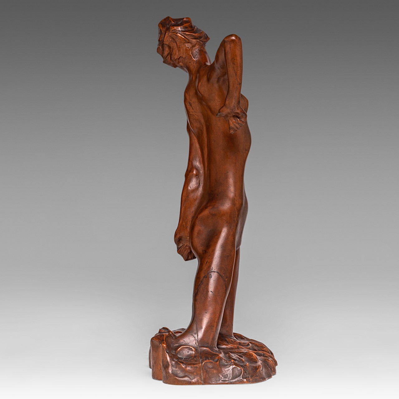 George Minne (1866-1941), 'Baigneuse I', carved wood, H 40 cm - Image 6 of 10