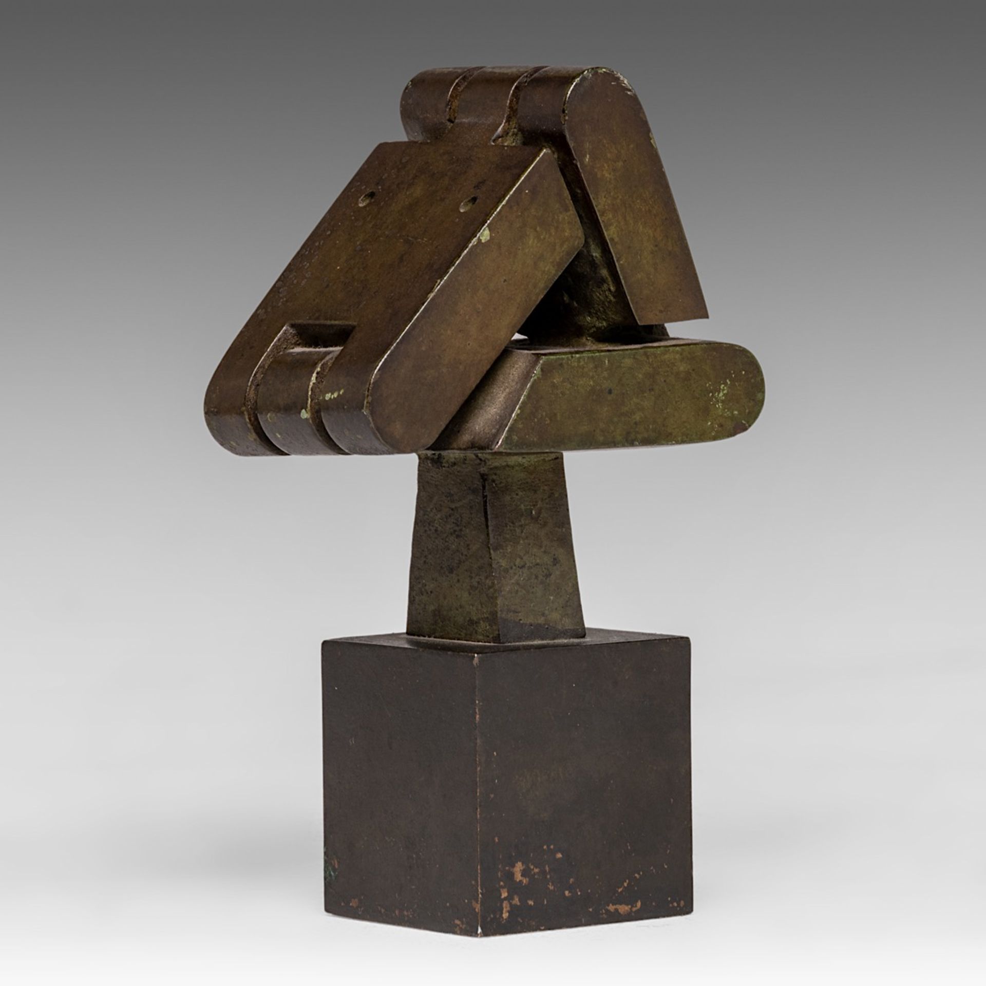 Sorel Etrog (1933-2014), untitled, patinated bronze, H 14 cm