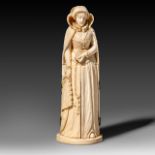 An ivory triptych sculpture of probably Mary Queen of Scots, French, 19thC, H 20 cm - 447 g (+)