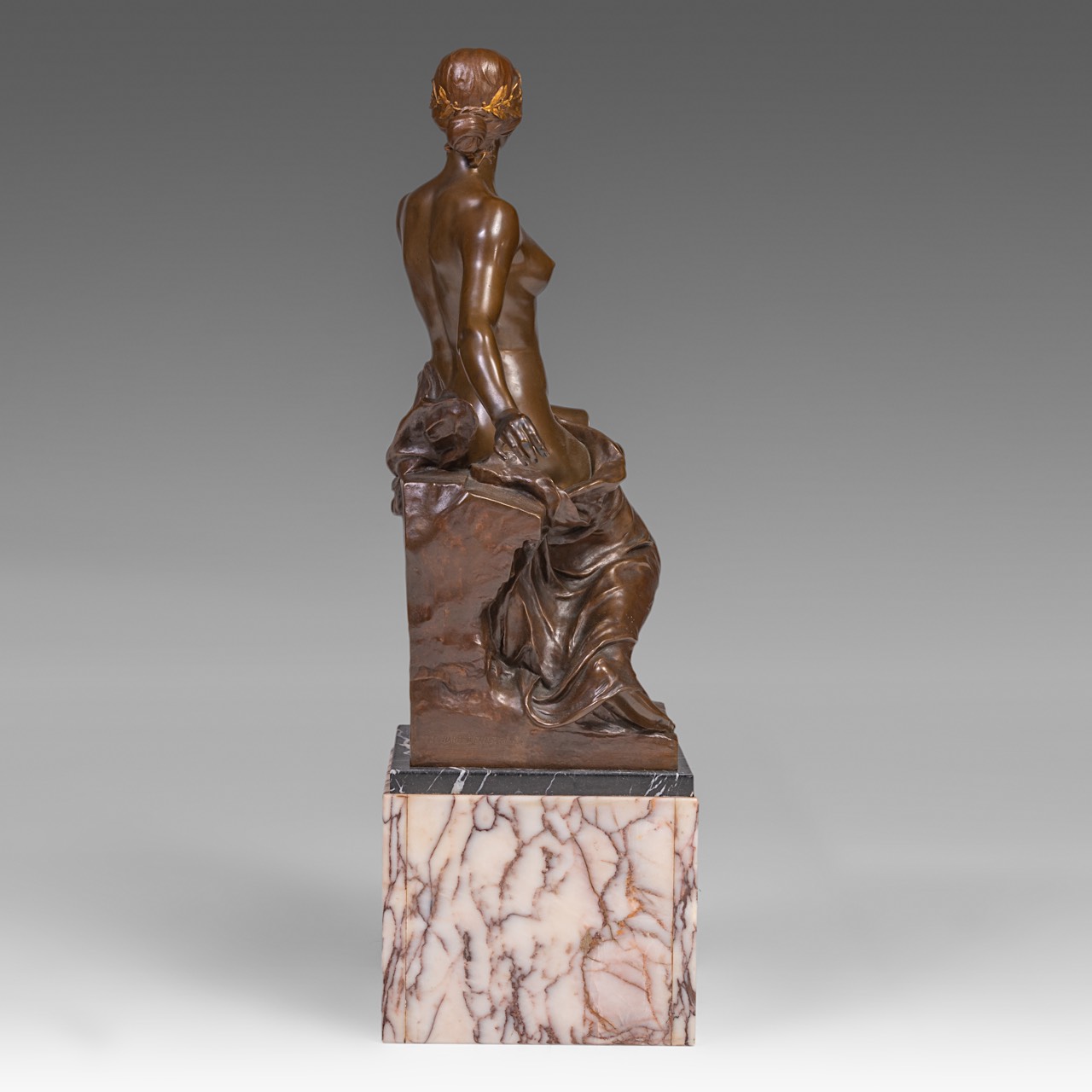 Georges Bareau (1866-1931), 'Allegory of History', patined and gilt bronze, casted by Barbedienne, H - Image 7 of 11