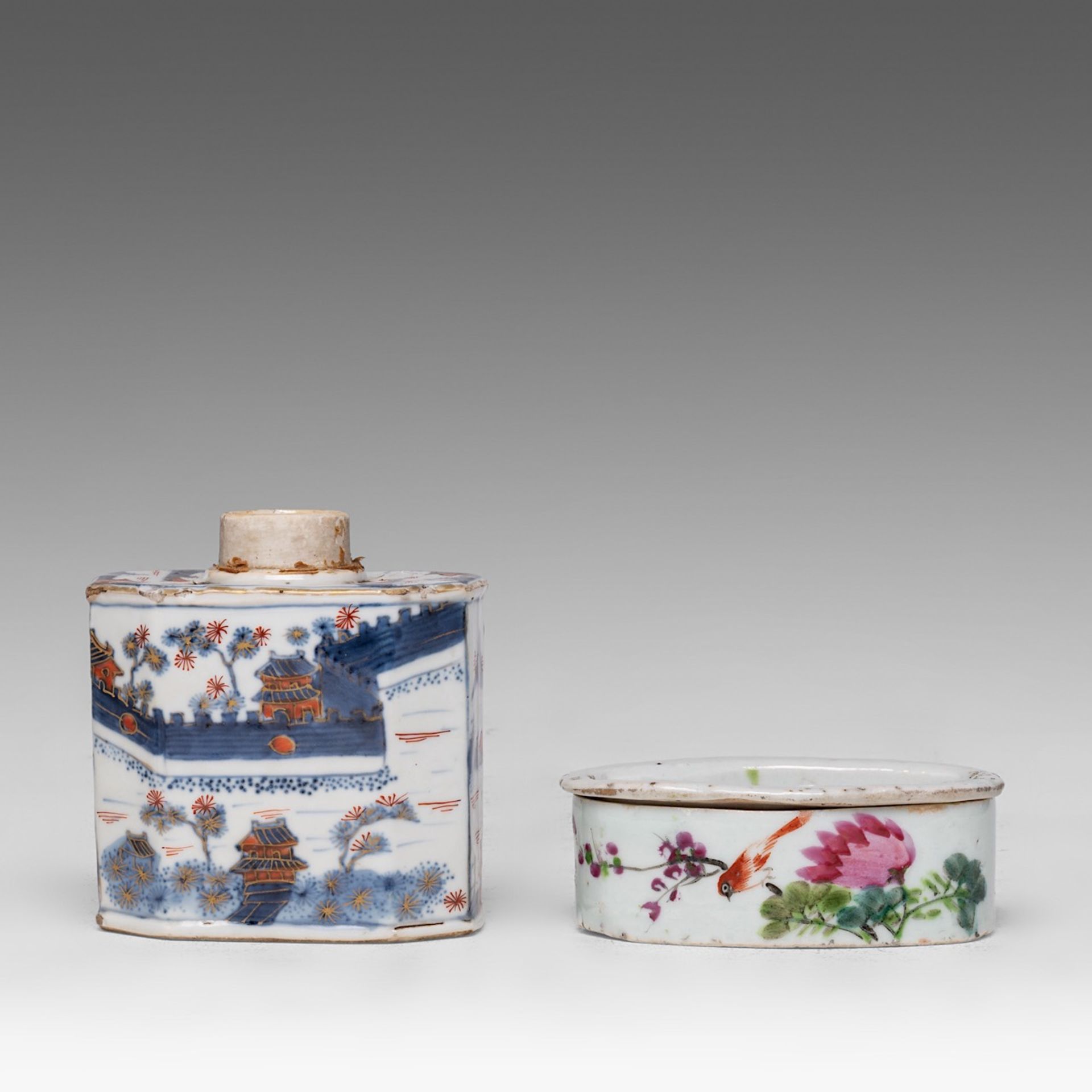 A collection of four Chinese scholar's objects, incl. a brush pot with inscriptions, late 18thC - ad - Image 19 of 29
