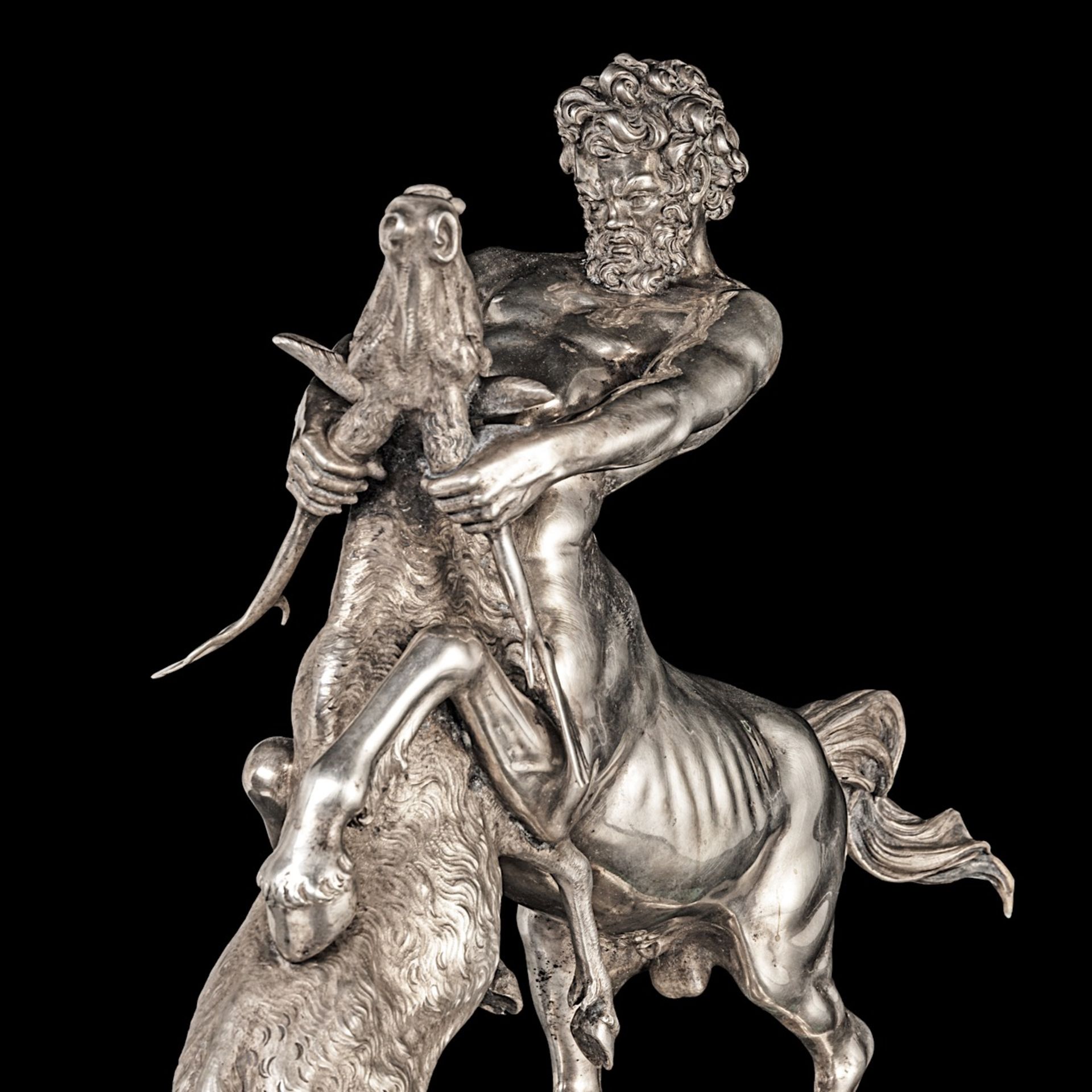 A silver figure of a centaur and deer fighting on a malachite veneered base, 800/000 35.5 x 36 x 13 - Bild 10 aus 11