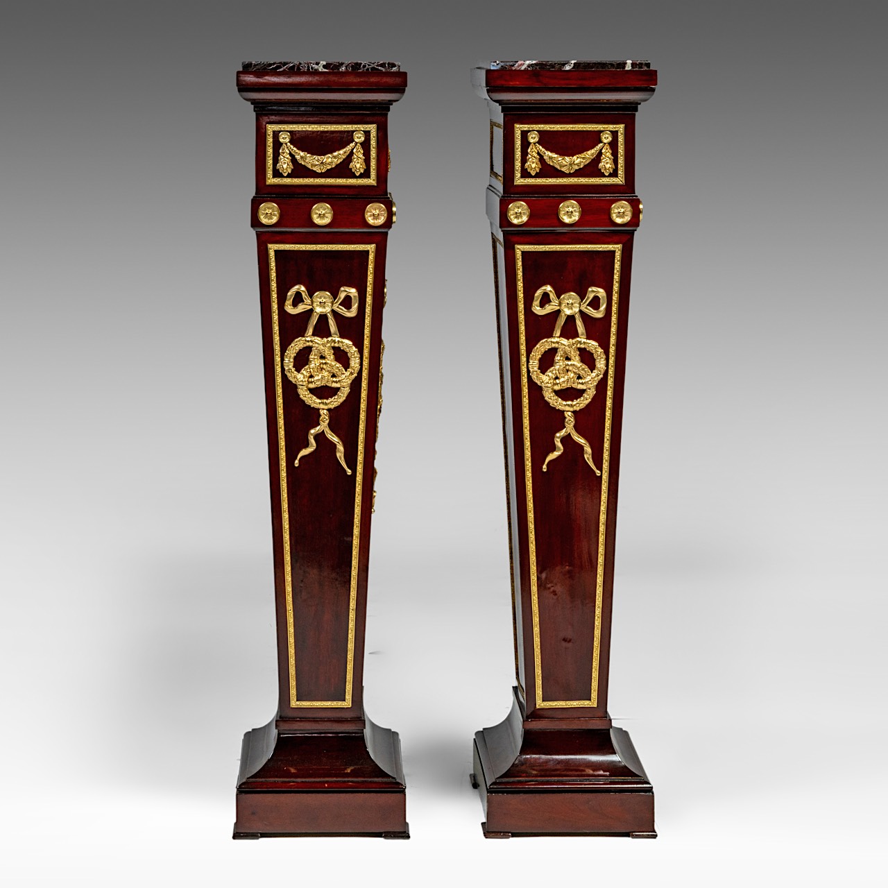 A pair of Louis XVI-style columns with marble tops and gilt bronze mounts, H 122 cm - W 38,5 cm - D - Image 6 of 7