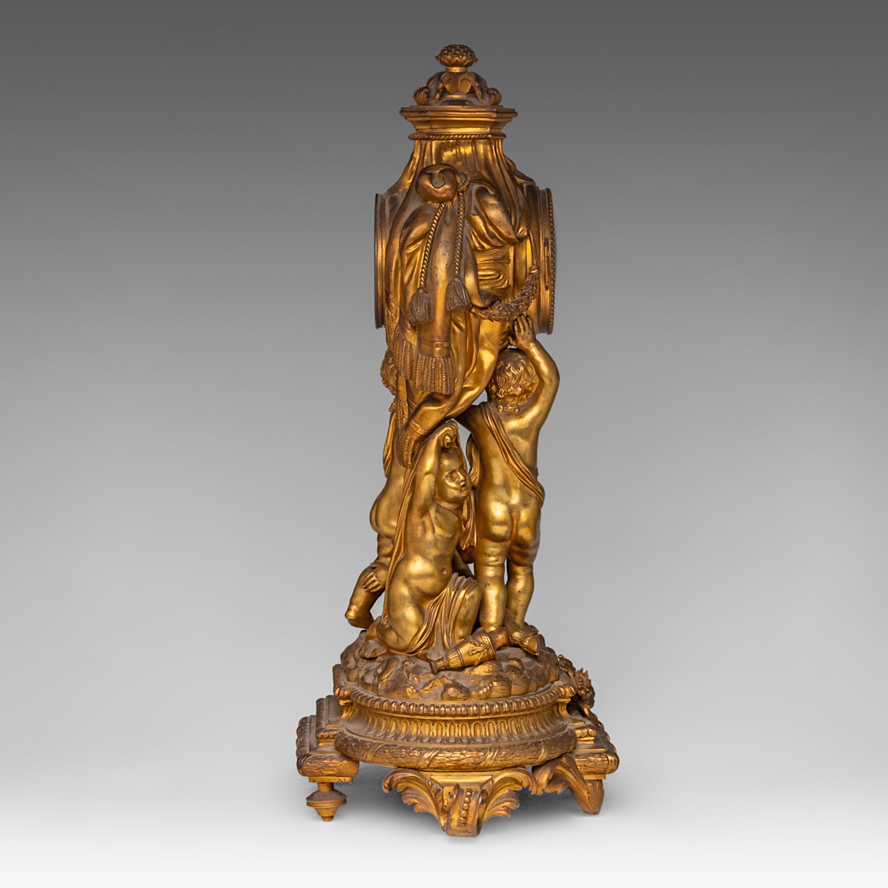 A Neoclassical gilt bronze mantle clock with putti holding the clock case, Lerolle, Paris, H 61 cm - Image 5 of 7