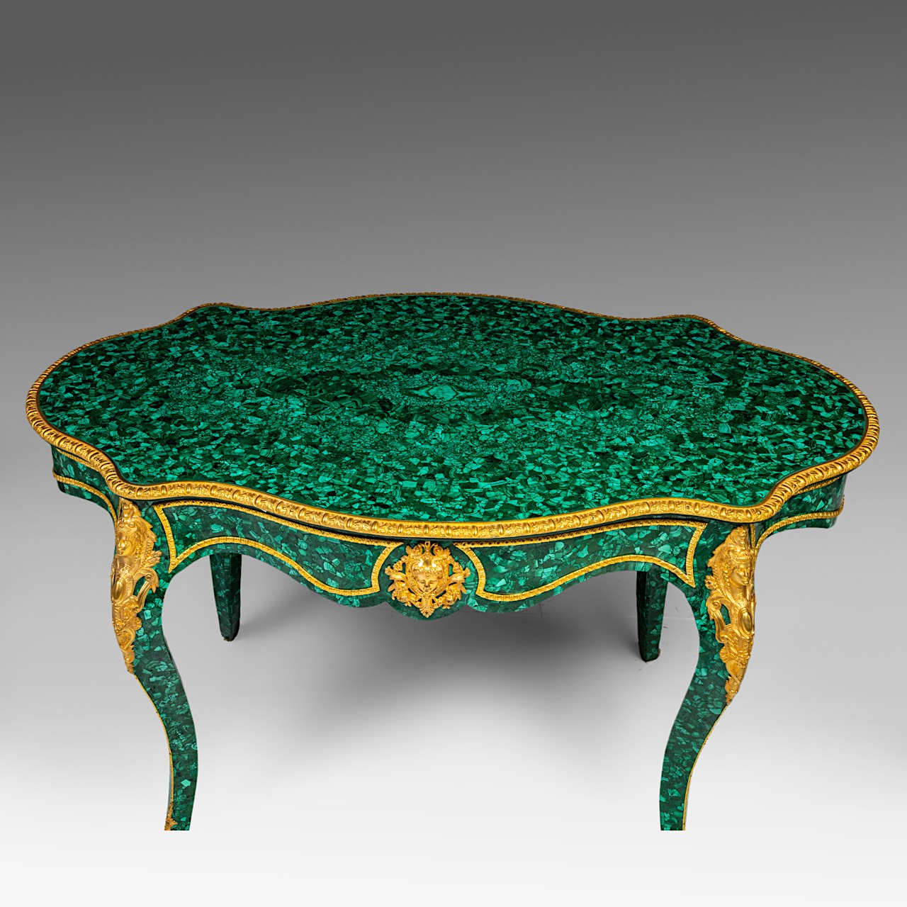 A Napoleon III-style malachite table with gilt bronze mounts, H 138 cm - W 83 cm - D 80 cm - Image 9 of 10