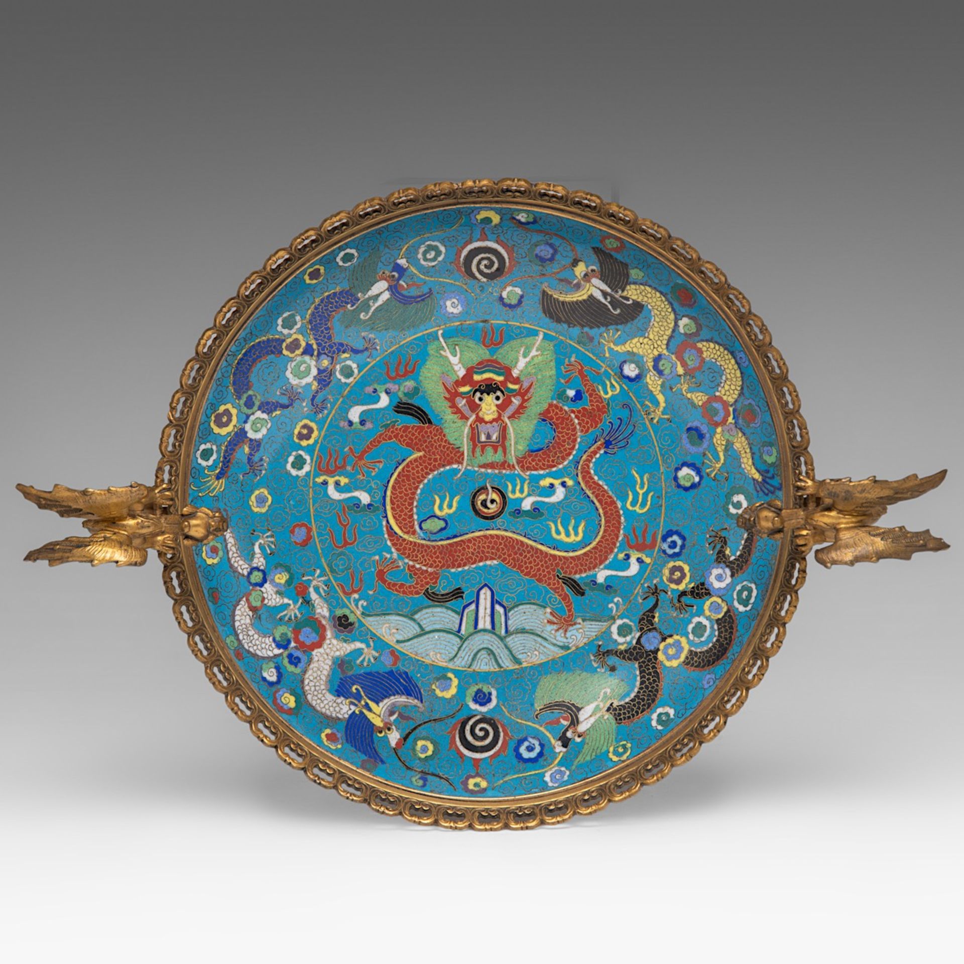 A Chinese cloisonne enamelled 'Dragon' plate, raised on gilt bronze mounts, 19thC, dia 31,5 cm - Image 2 of 9