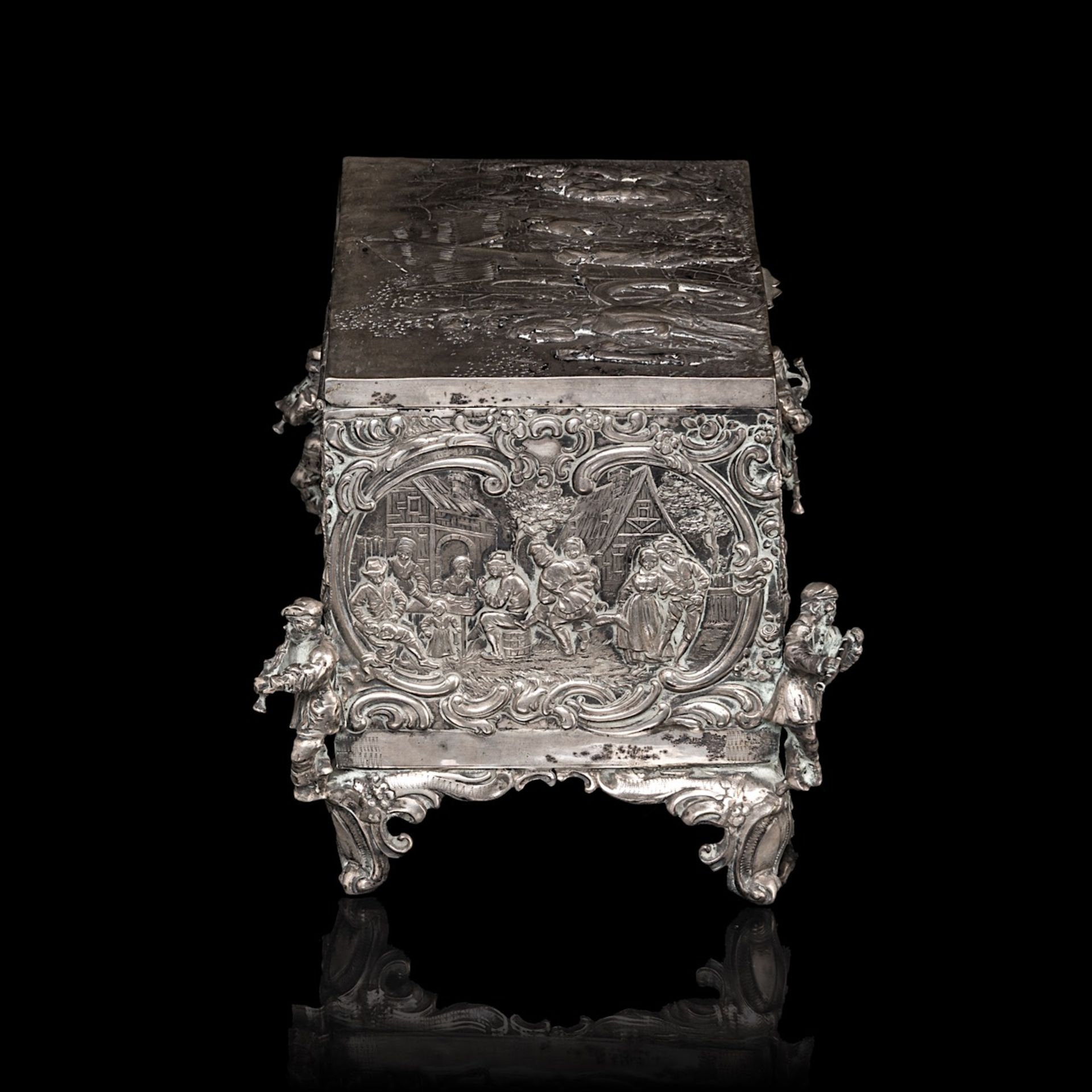 A Baroque Revival German silver jewellery casket, (1888-present), 800/000, weight ca: 1312 g 14.5 x - Image 5 of 9