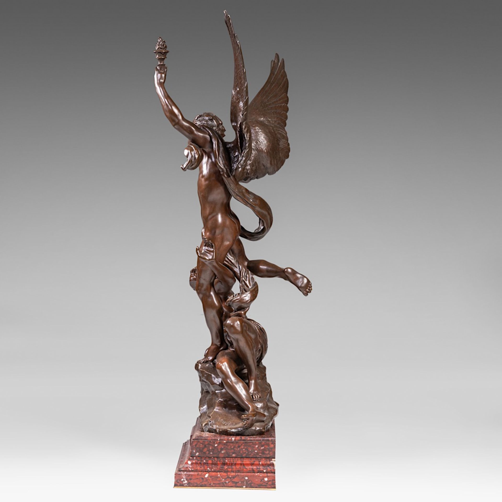 Charles Vital-Cornu (1851/53-1927), 'Le Reveil du Genie', patinated bronze on a Griotte marble base, - Bild 3 aus 11