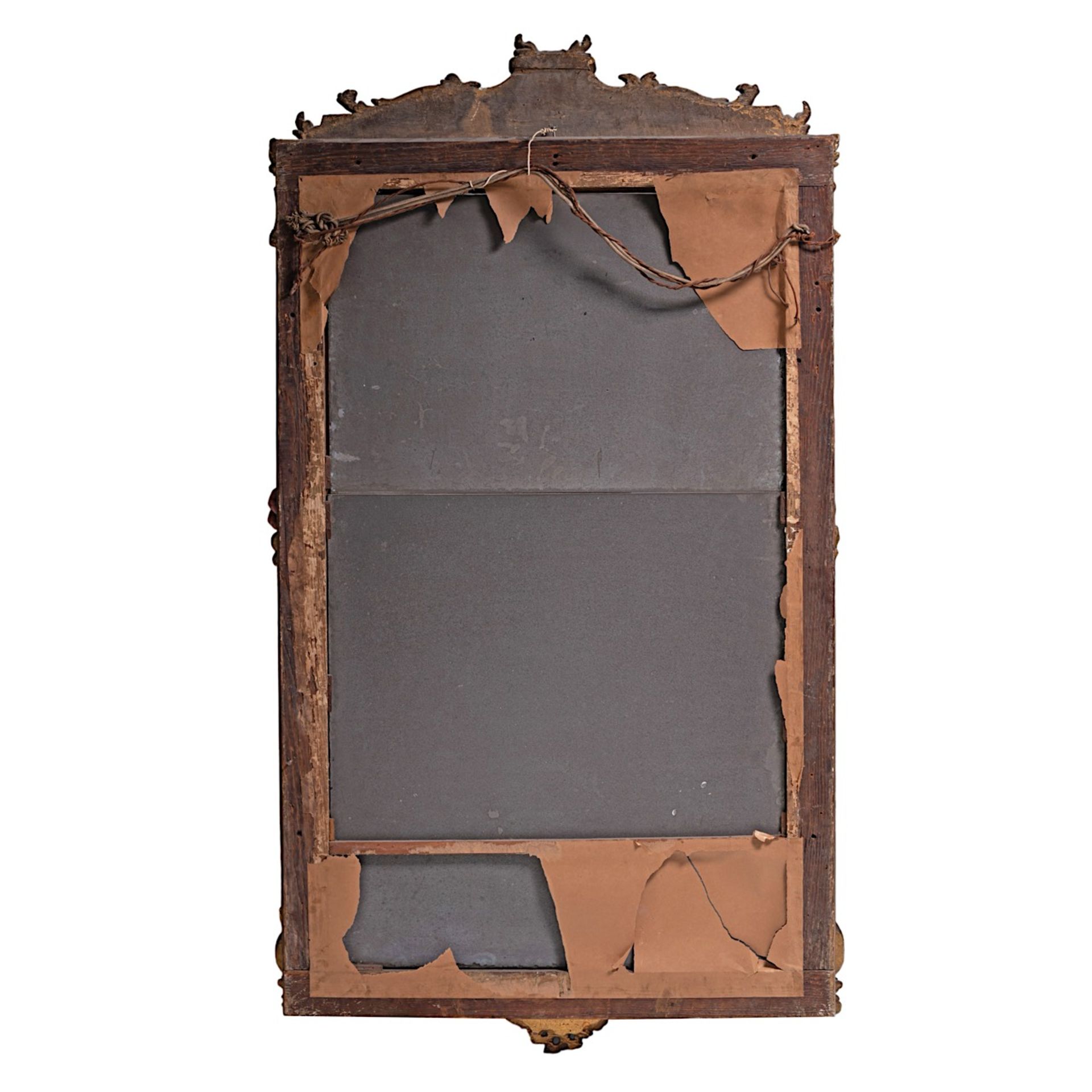 A Rococo giltwood trumeau mirror, mid 18thC 179 x 97 cm. (70.4 x 38.1 in.) - Bild 3 aus 3