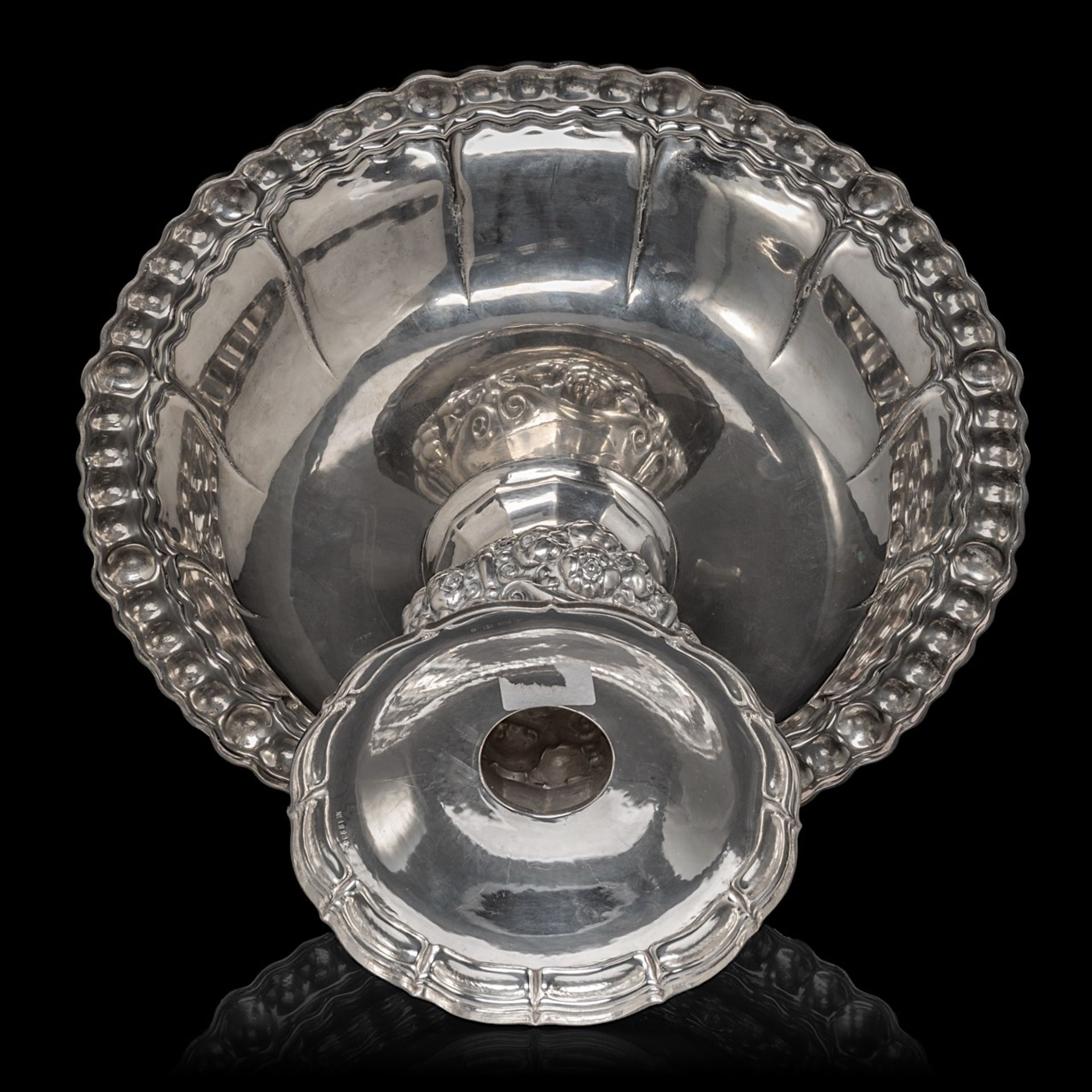 A German silver tazza, 800/000, maker's mark Carl Becker, weight: ca 1105 g, H 22 - dia 33 cm - Bild 6 aus 6