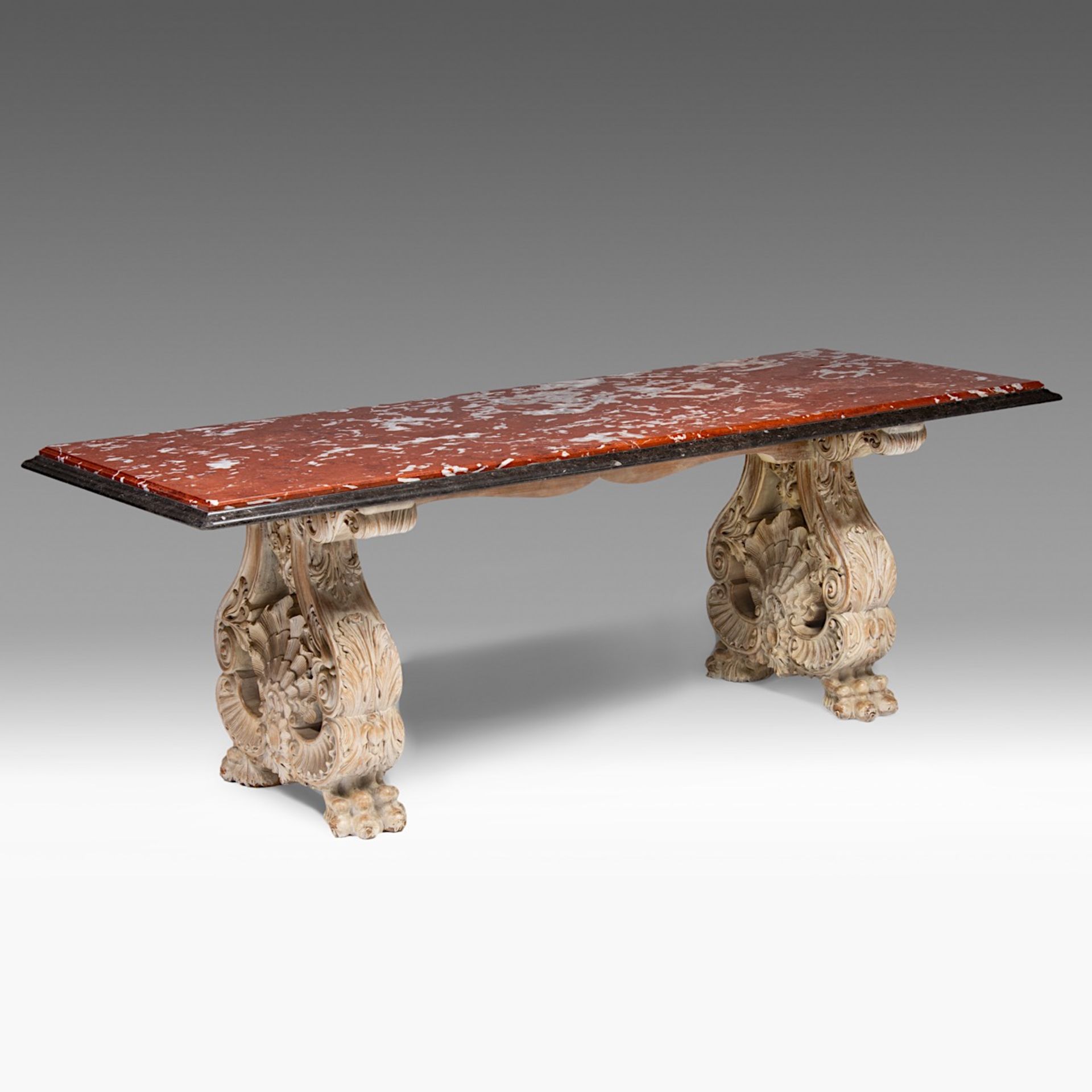 A Renaissance-style marble-topped table with sculpted wood trestles, H 76 cm - W 219 cm - D 84 cm - Image 3 of 6