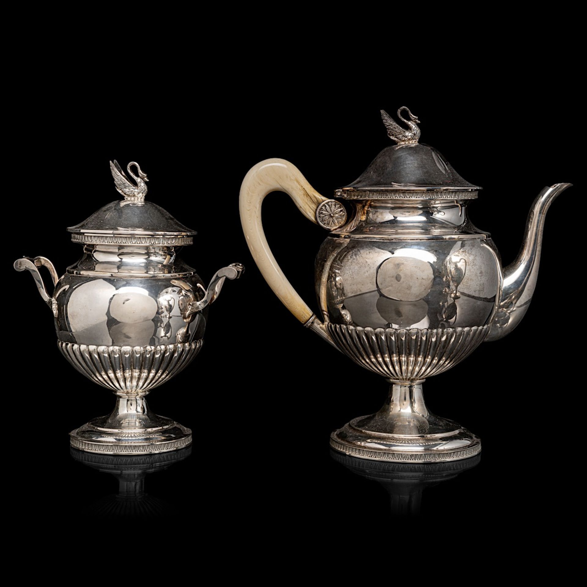 A 20thC neoclassical four-piece 835/000 silver tea and coffee set by Wolf-Zondervan, total weight: a - Image 4 of 16