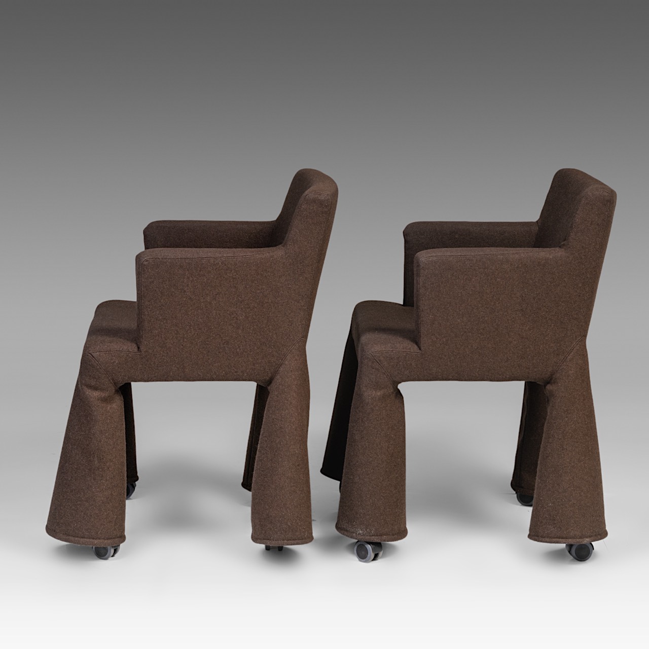 A pair of 'VIP' chairs by Marcel Wanders, the Netherlands, 2000, H 82 - W 60 cm - Image 4 of 9