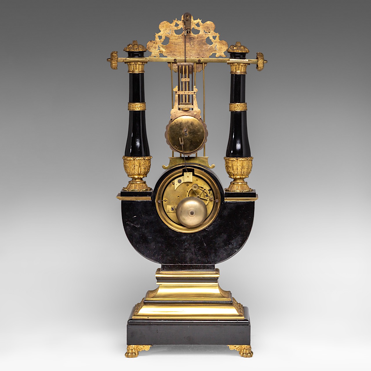 A French Restoration black lacquered and gilt bronze mounted lyre-shaped mantle clock, H 58 cm - Image 4 of 8