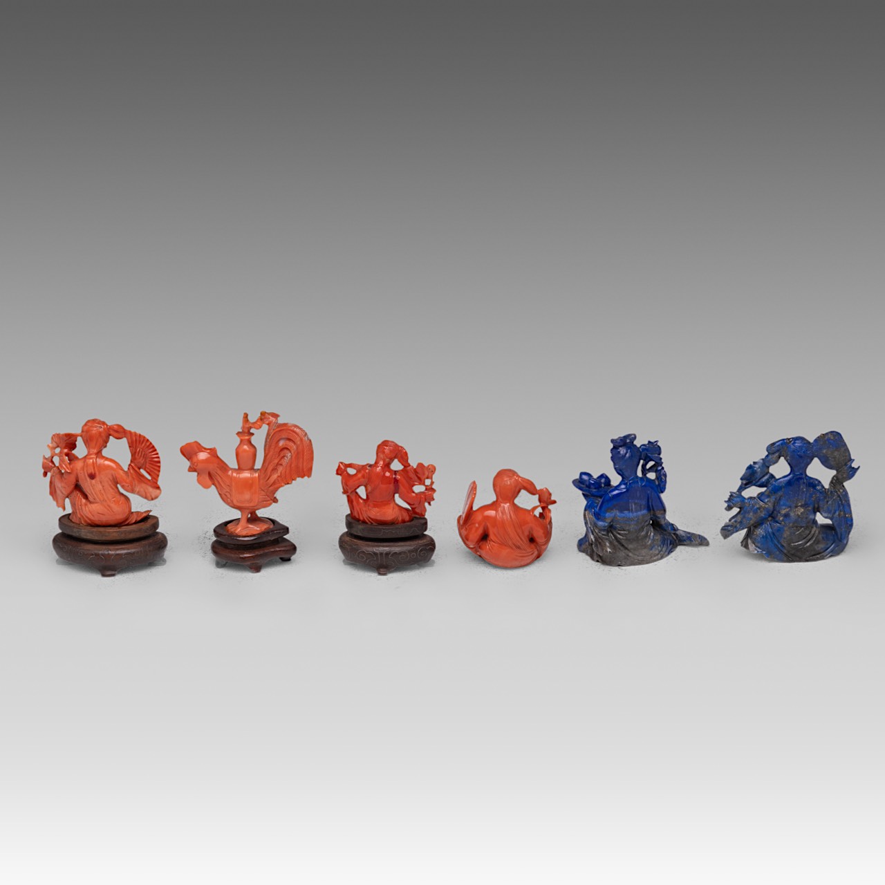 A small collection of Chinese turquoise, lapis lazuli, and red coral carvings, late Qing (late 19thC - Image 6 of 6