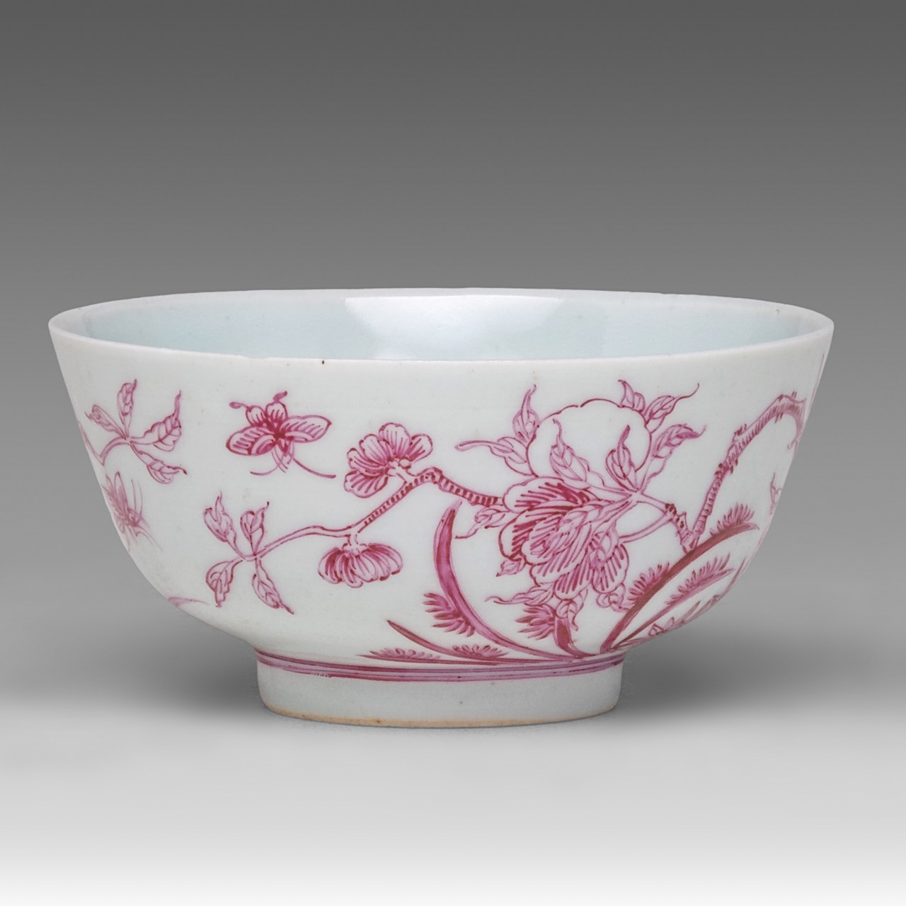 Two Chinese bowls enamelled in puce, 'Fruiting Pomegranate' and 'Magpies and Peonies', Guangxu mark - Image 11 of 13
