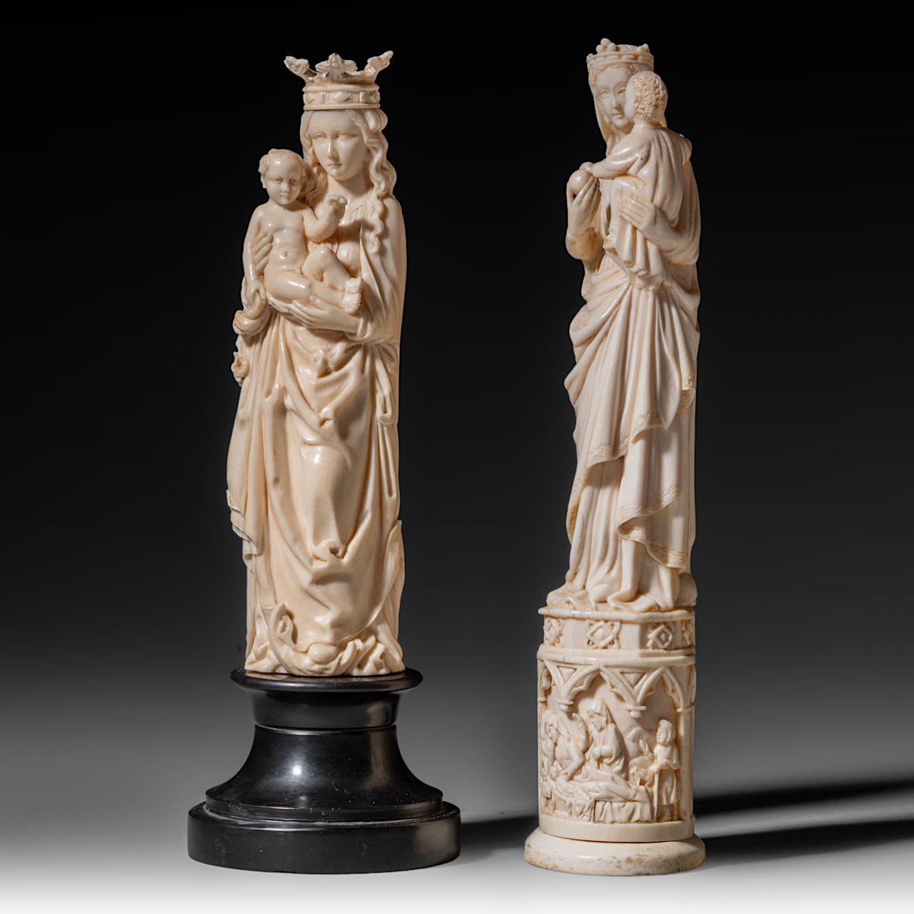 Two 19th/20th century Dieppe ivory Holy Virgin and Child statues (+) - Image 2 of 6