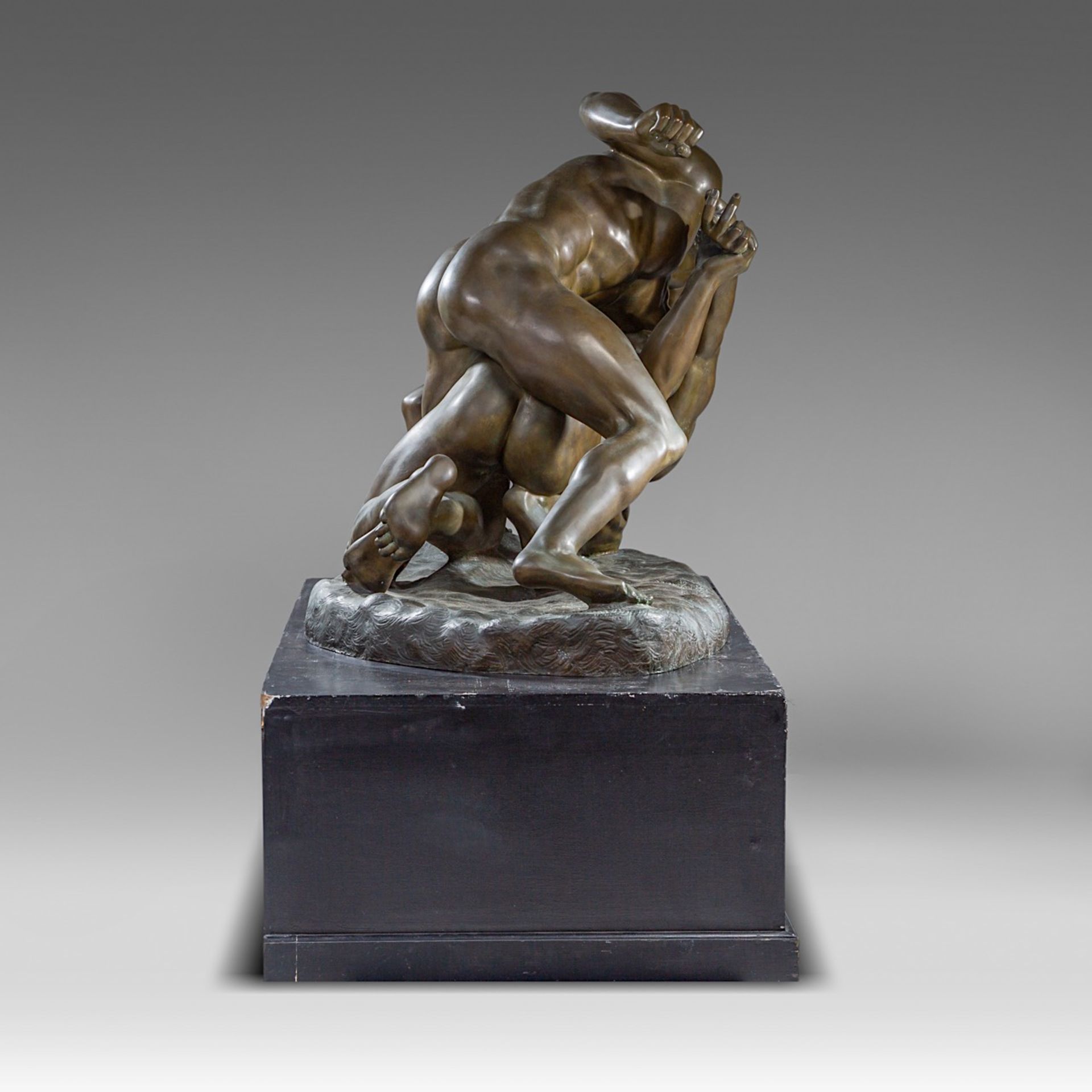 A patinated bronze group of the wrestlers, after the antique, H 90 - W 125 - D 73 cm - Bild 10 aus 46